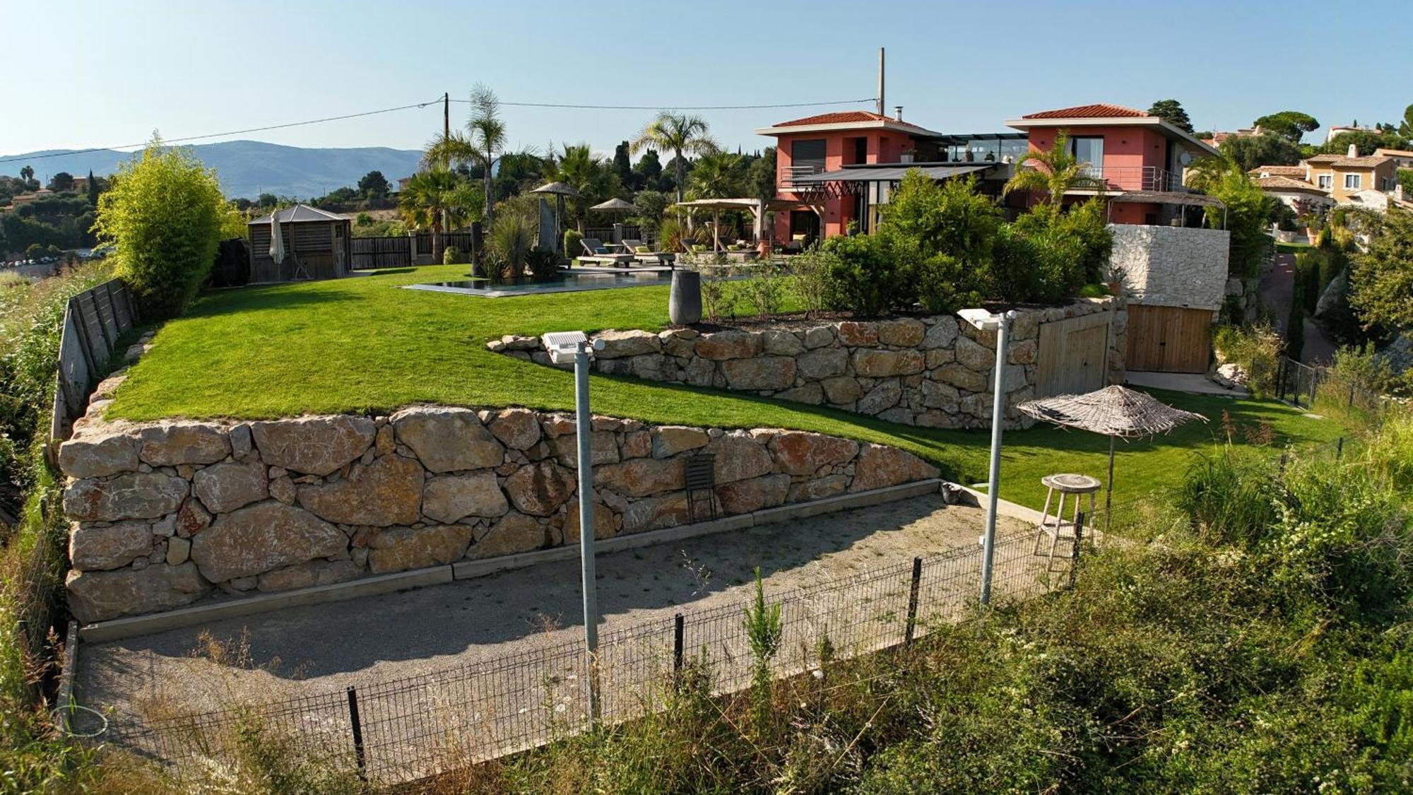 Contemporary With Views Of Cap D'antibes Holiday home Nice