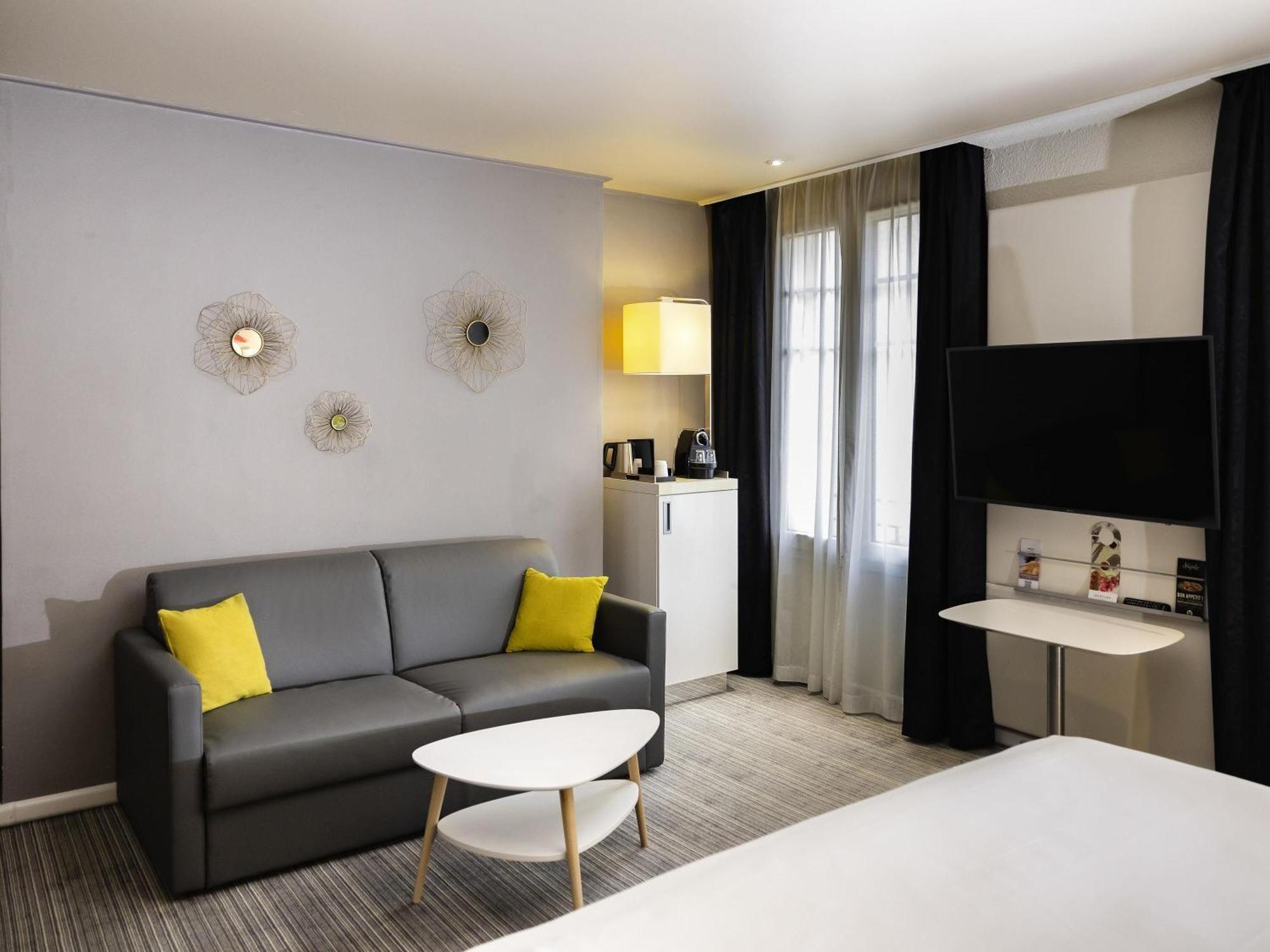 Mercure Centre Grimaldi Hotel 4*