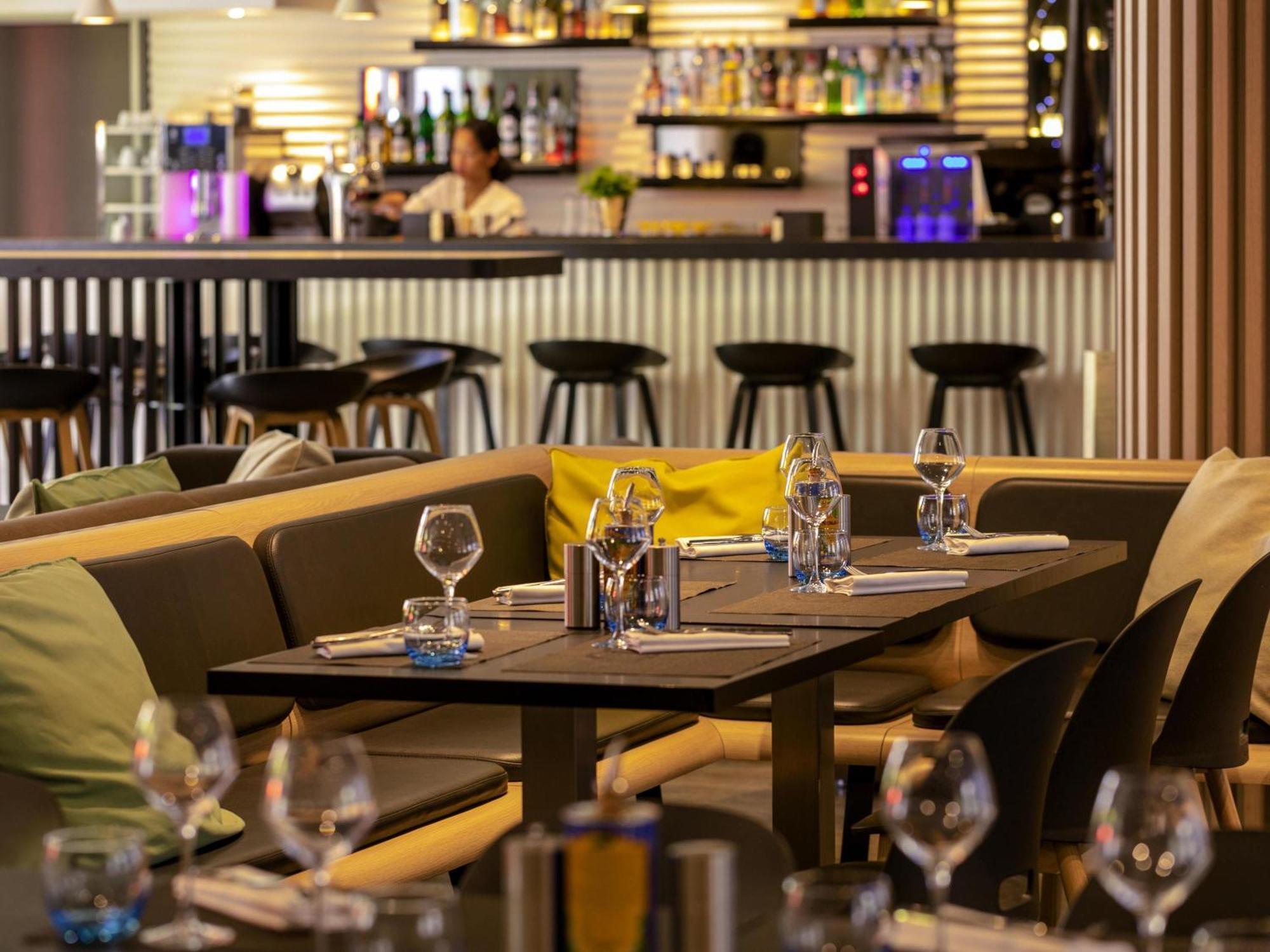 Novotel Centre Vieux Hotel 4*