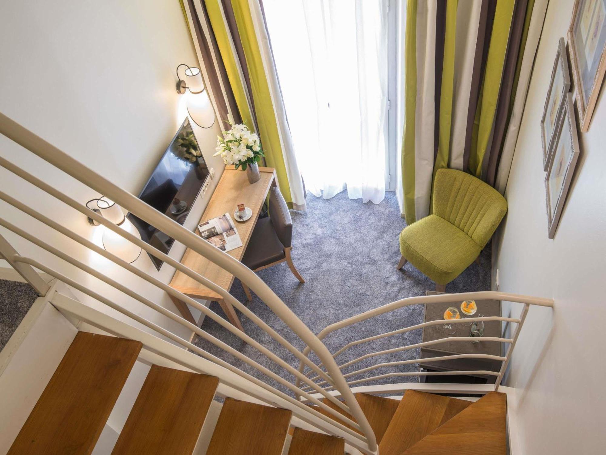 Hotel Mercure Marche Aux Fleurs Nice