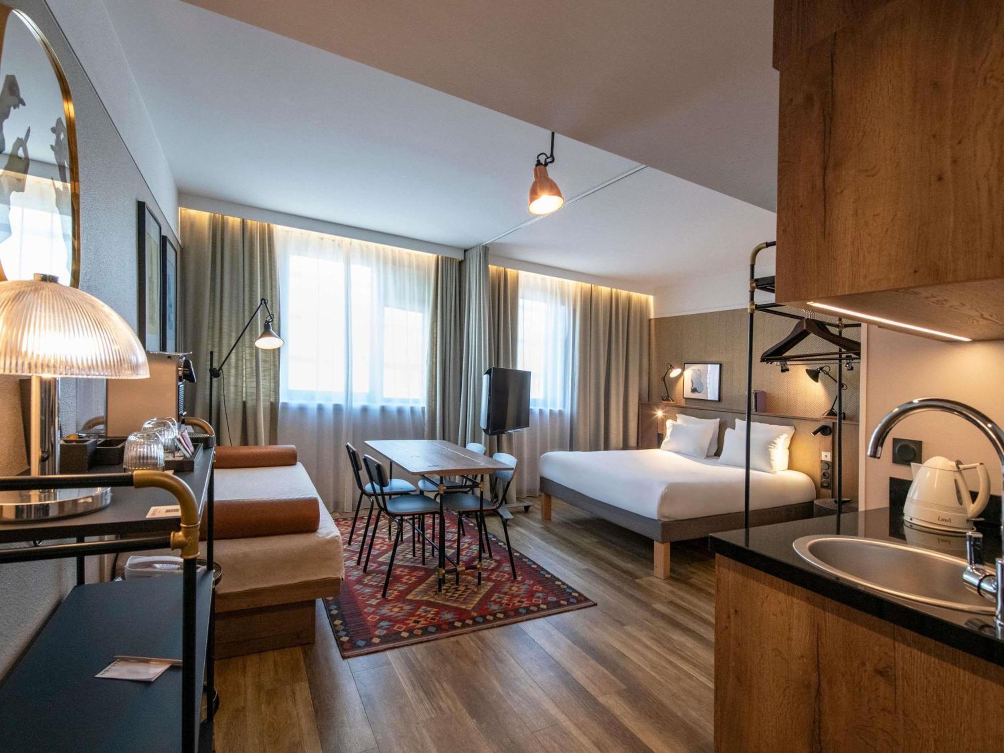 Novotel Airport 4* Nice