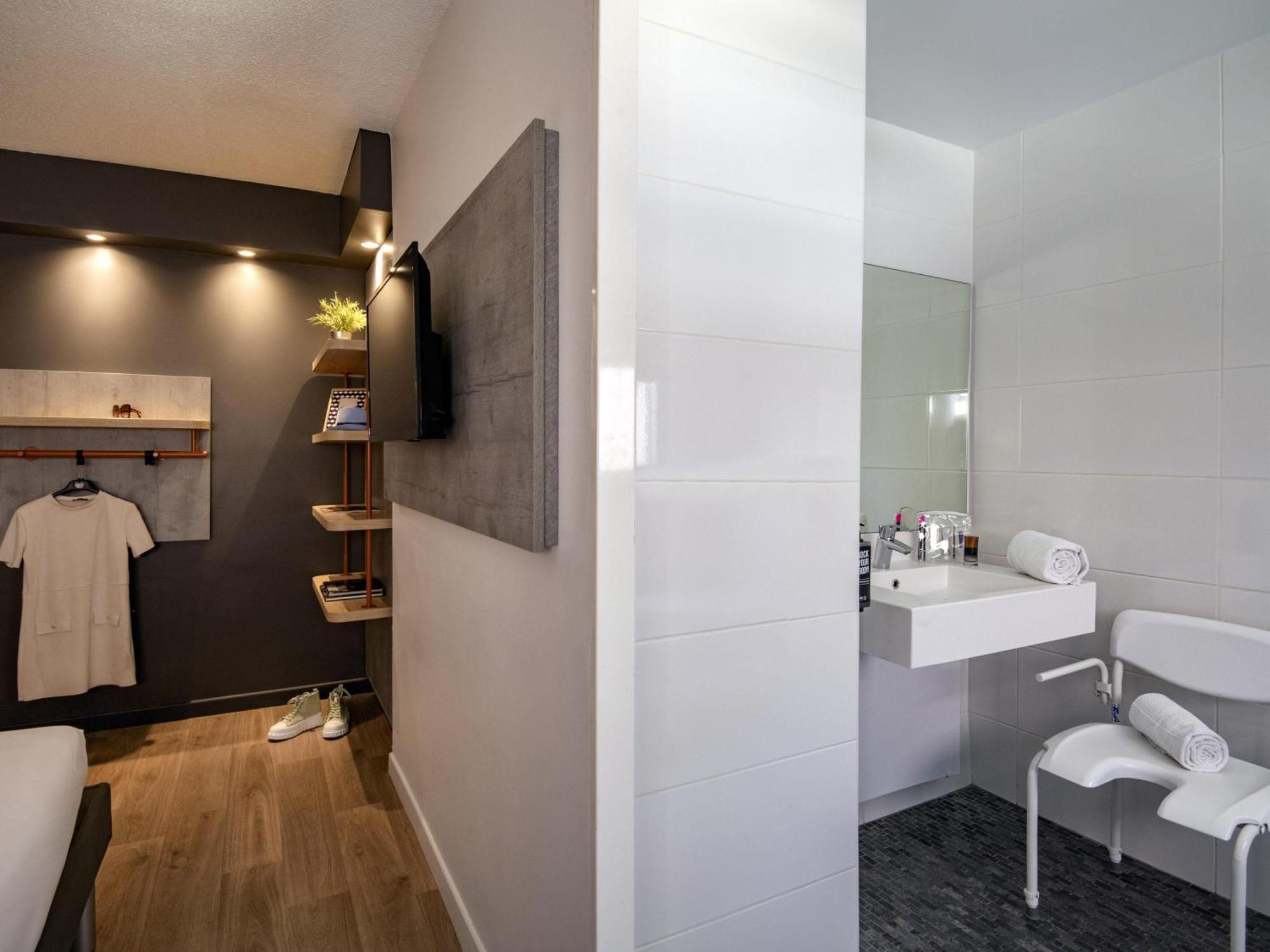 Hotel Ibis Budget Californie Lenval 2*