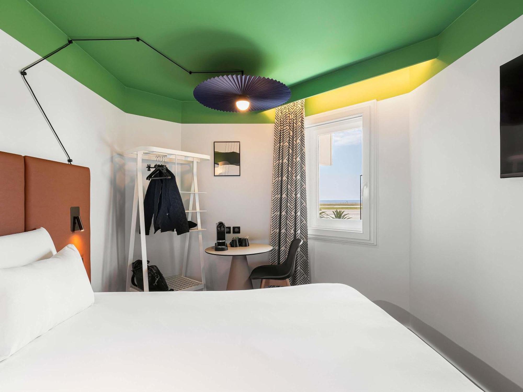 Hotel Ibis Aeroport Promenade Des 3*