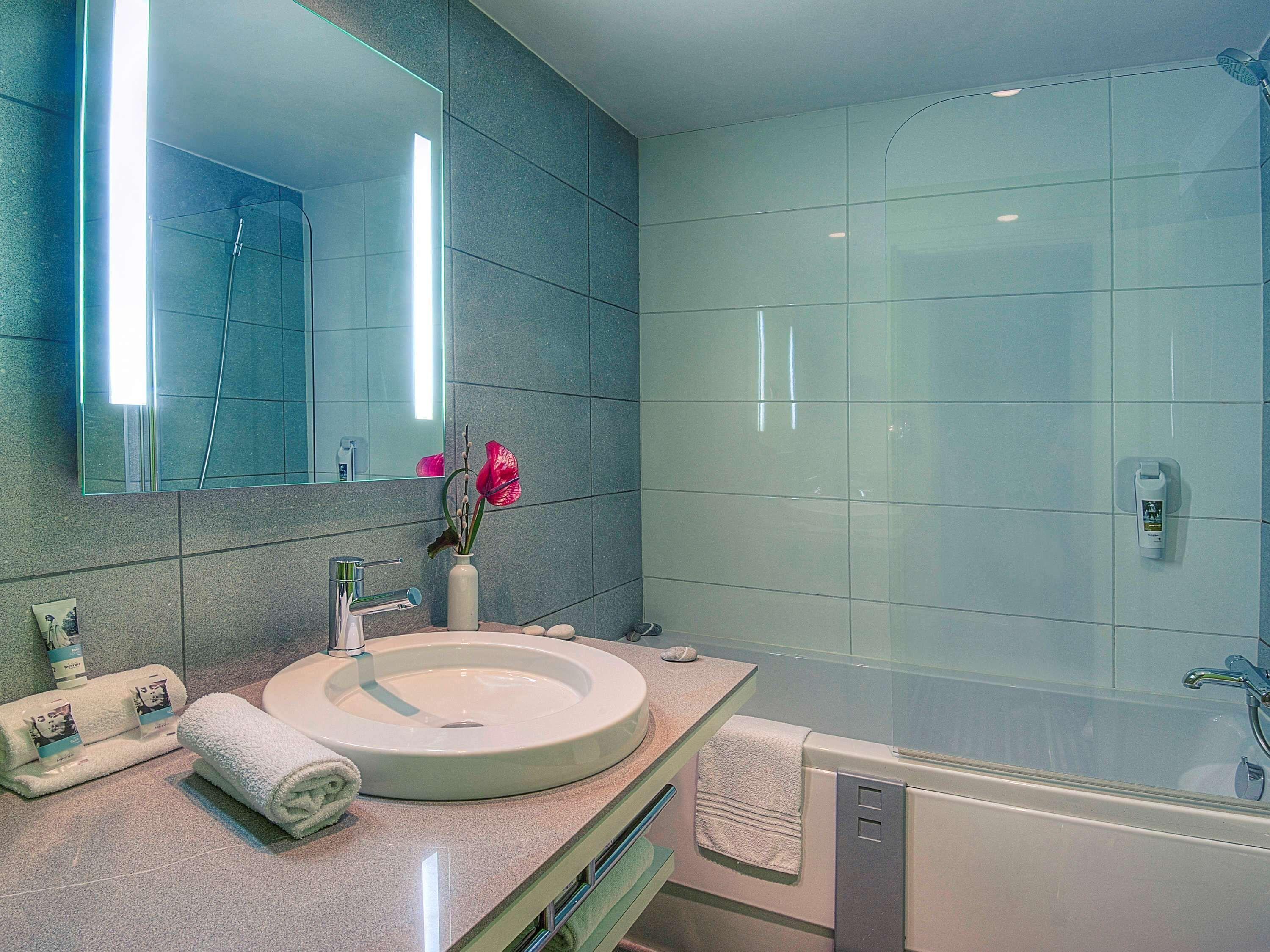 Mercure Promenade Des 4*