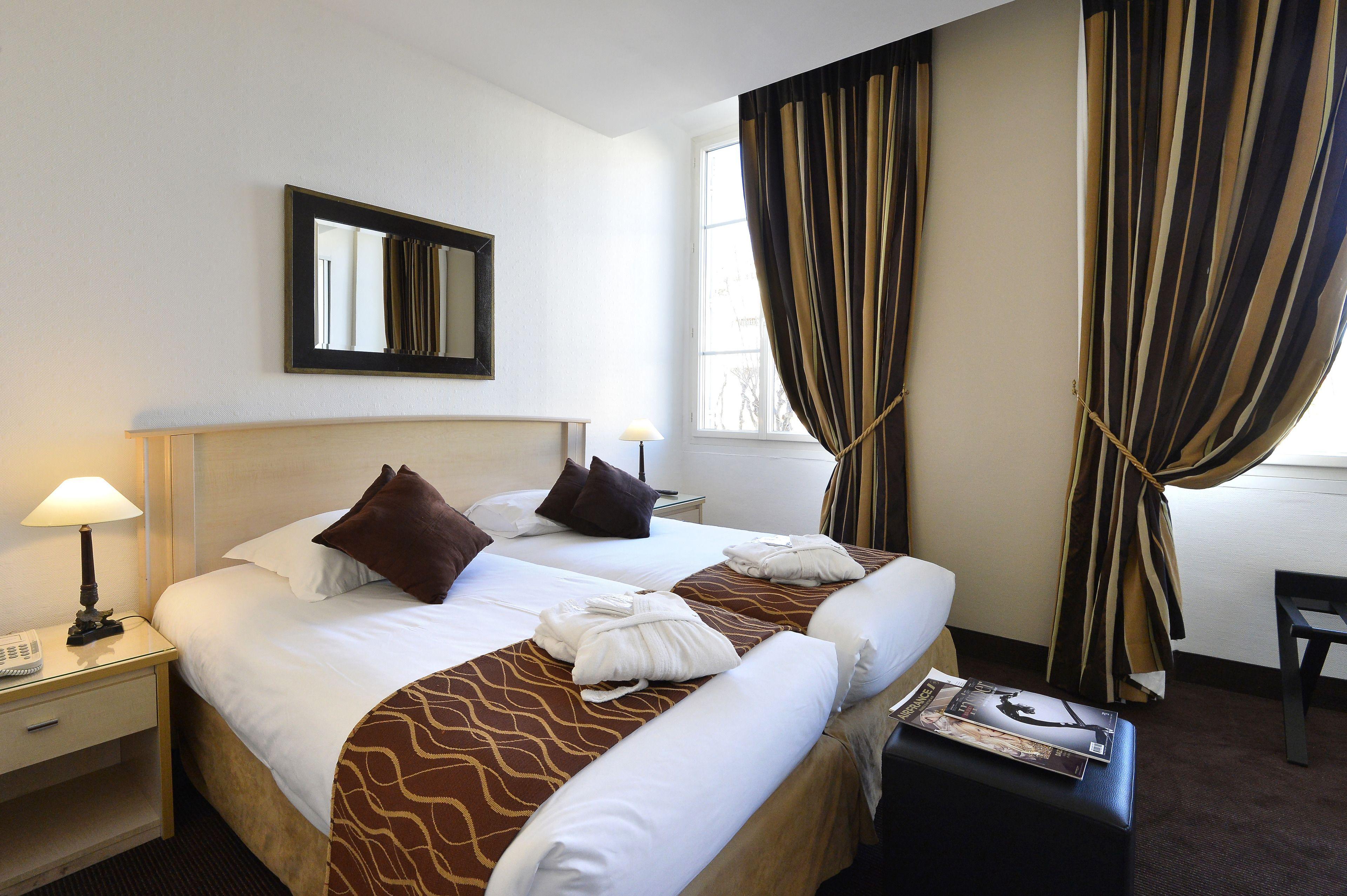 Apollinaire Hotel 4*