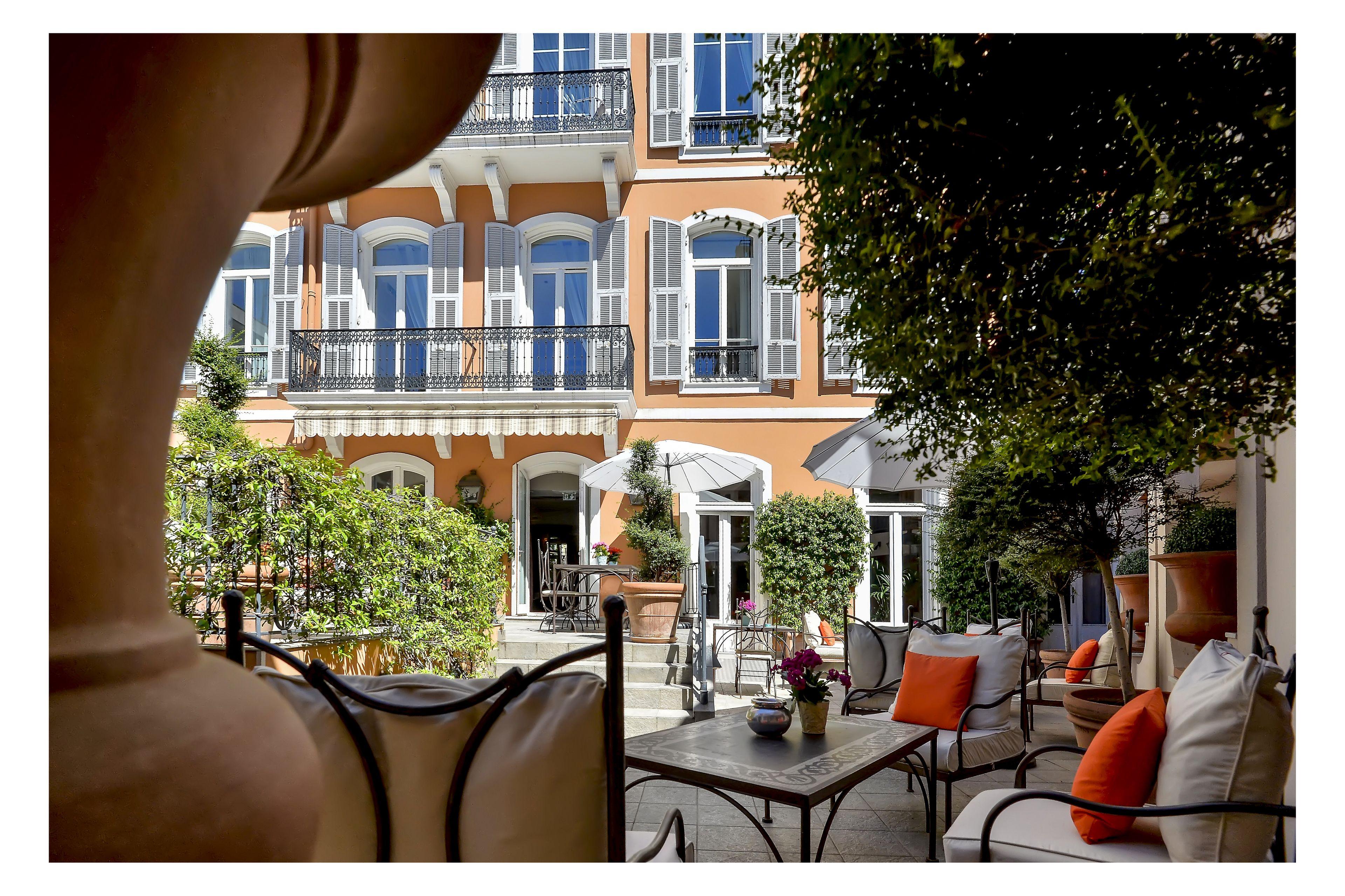 Hotel Apollinaire Nice