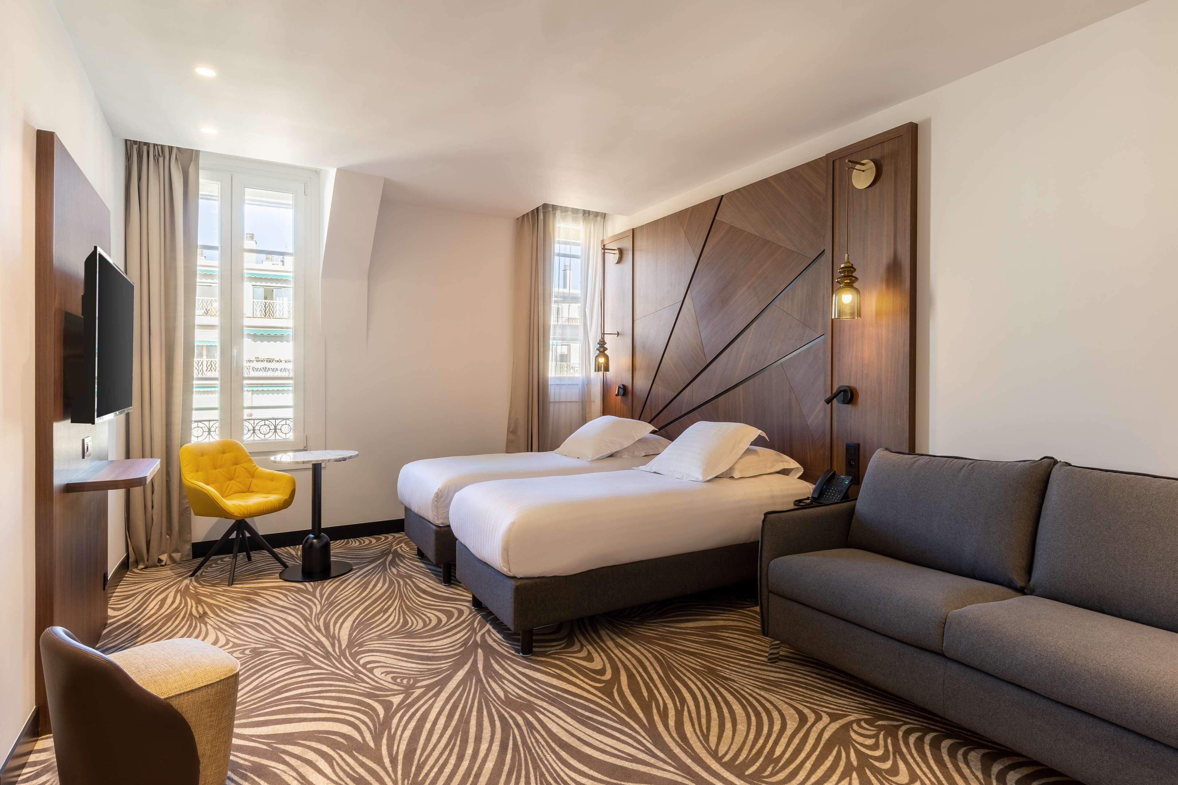 Apollinaire Hotel 4*