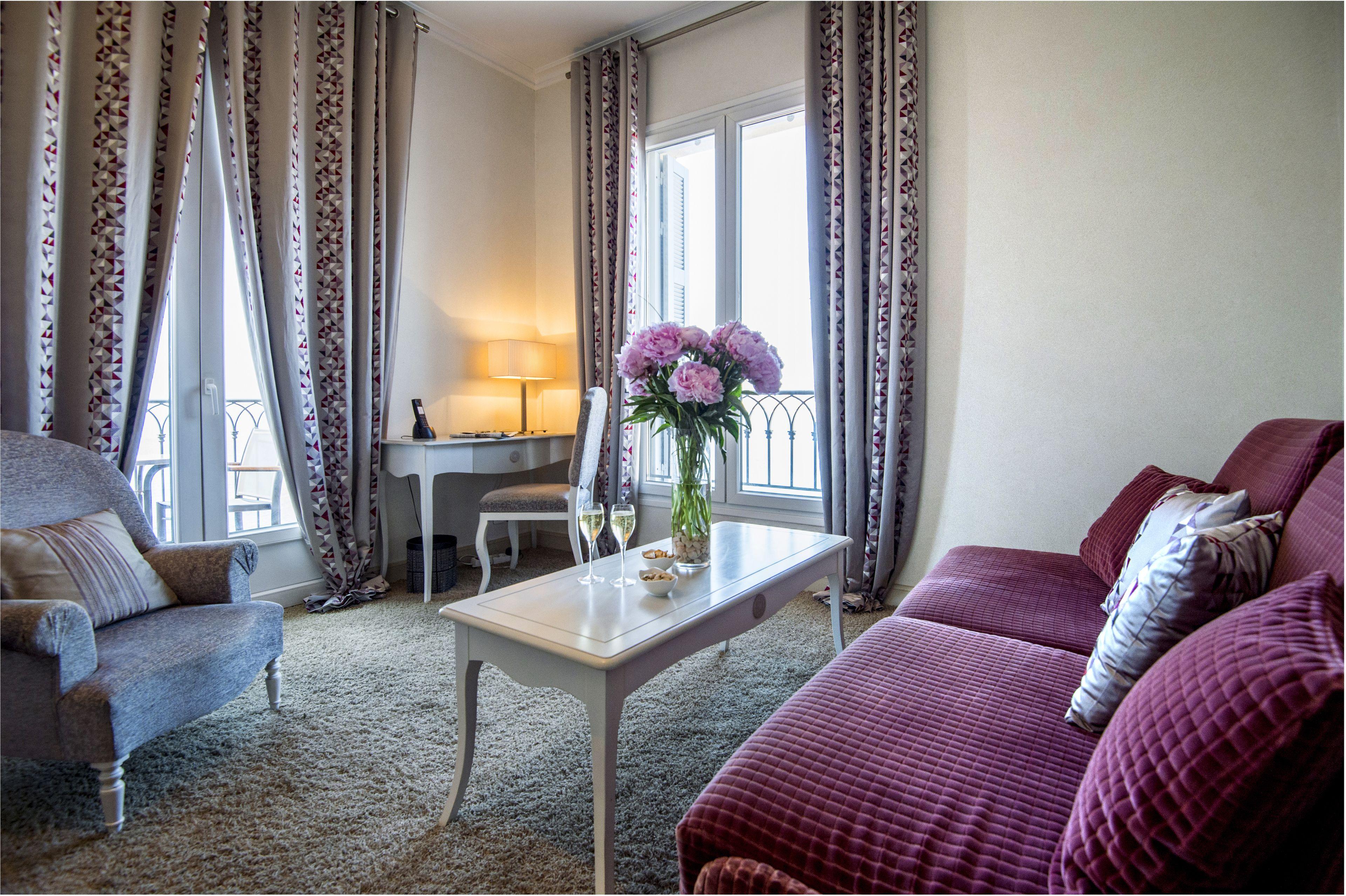 La Perouse Baie Des Anges Nice