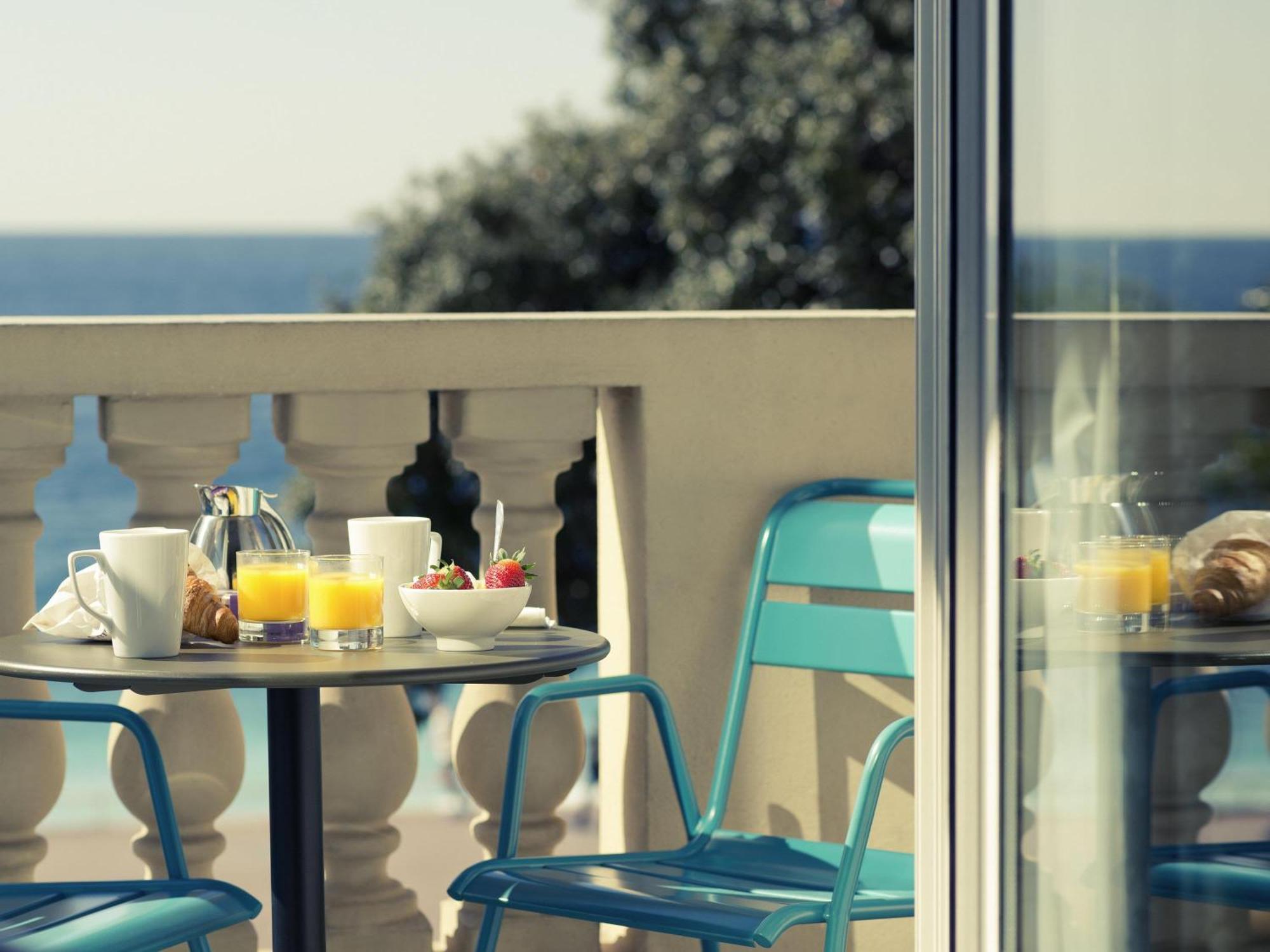 Mercure Marche Aux Fleurs