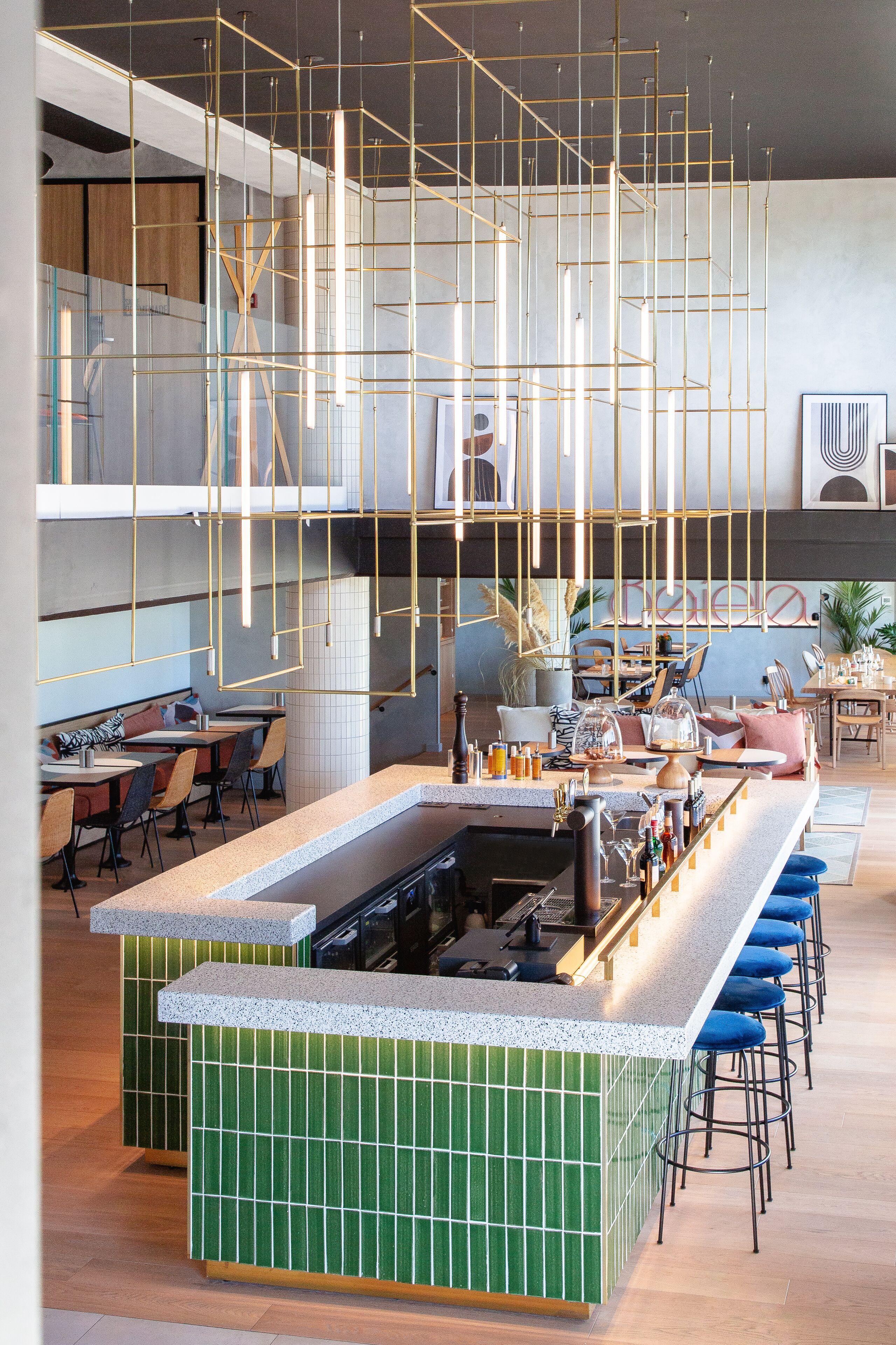 Ibis Aeroport Promenade Des Hotel 3*