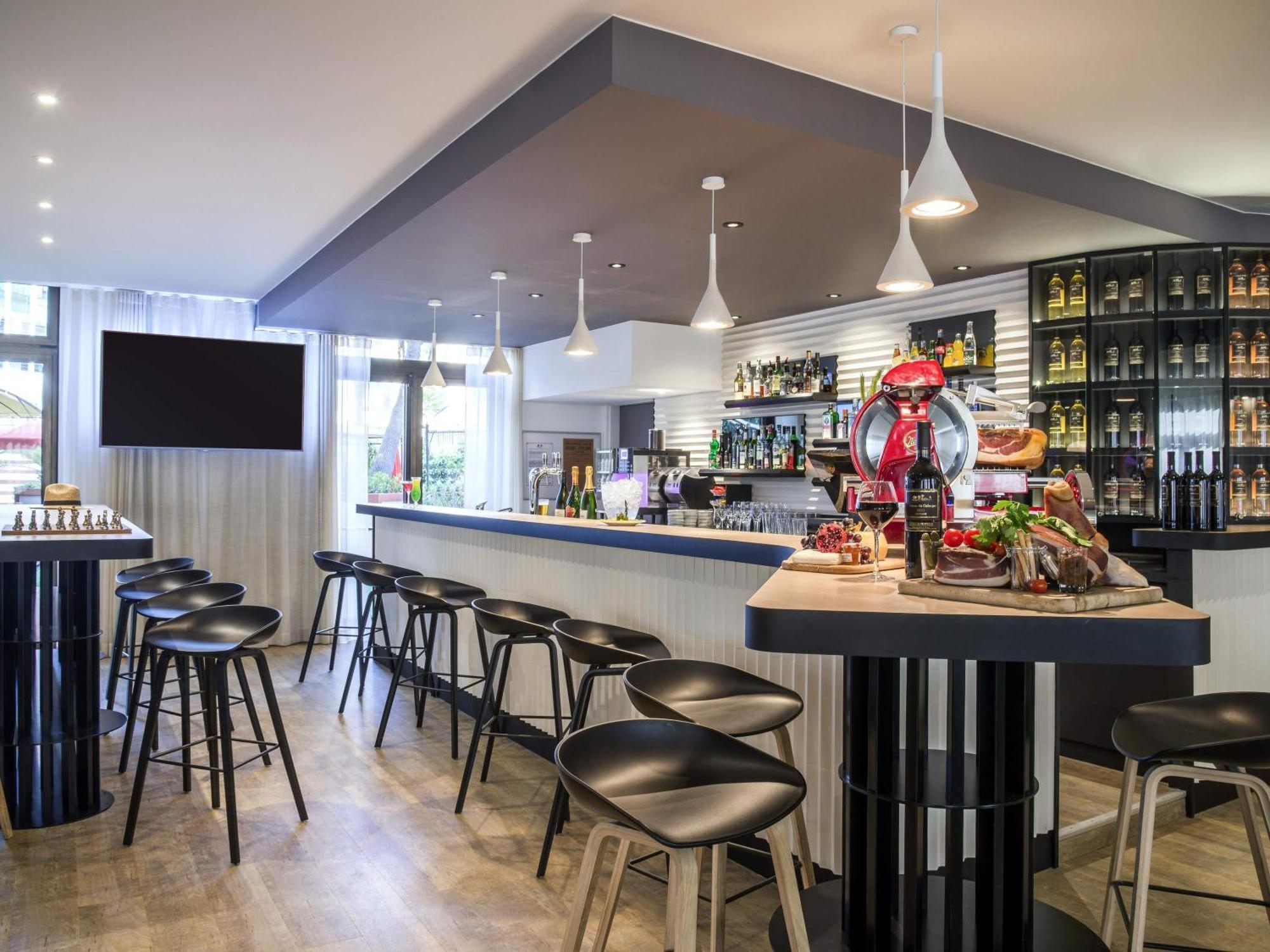 Hotel Novotel Centre Vieux 4*