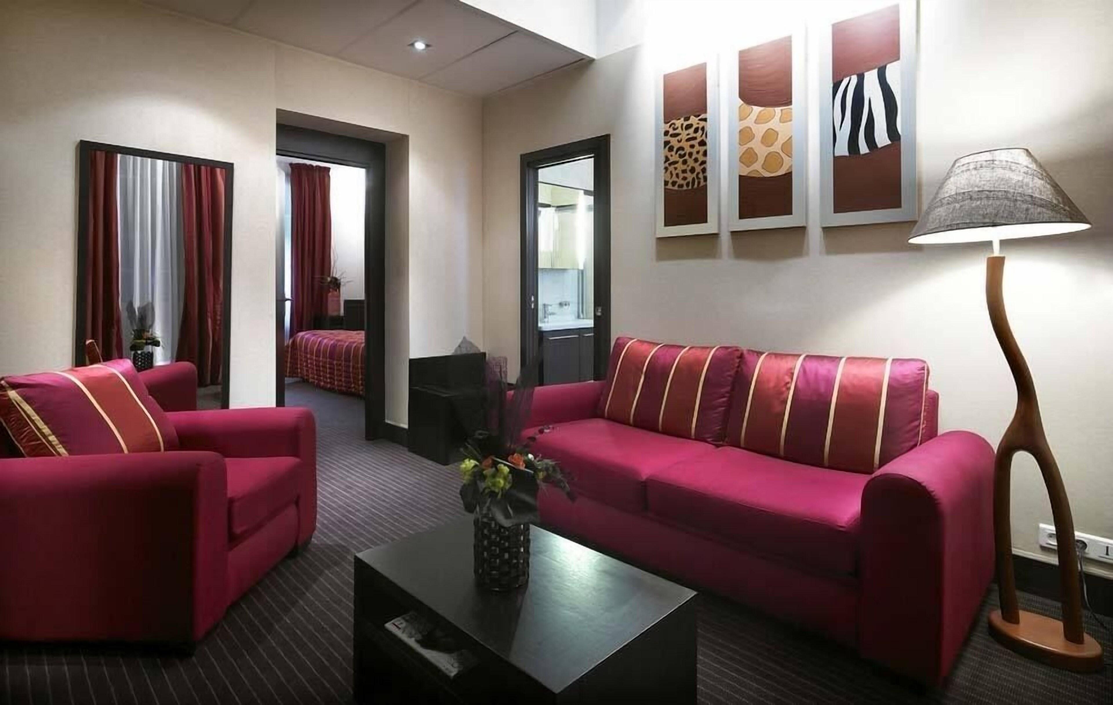 Gounod Fully Renovated 4* Nice