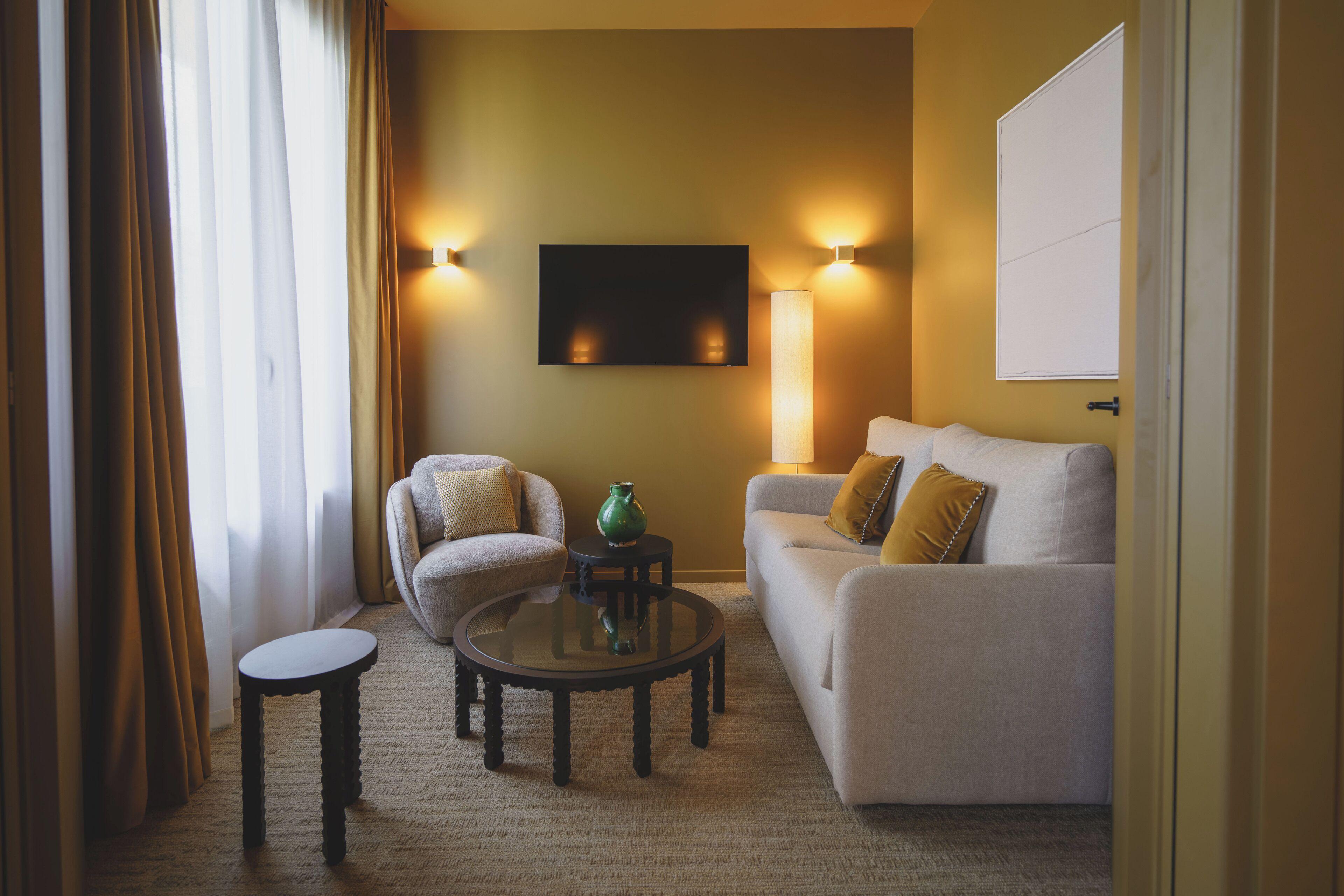 Gounod Fully Renovated 4* Nice