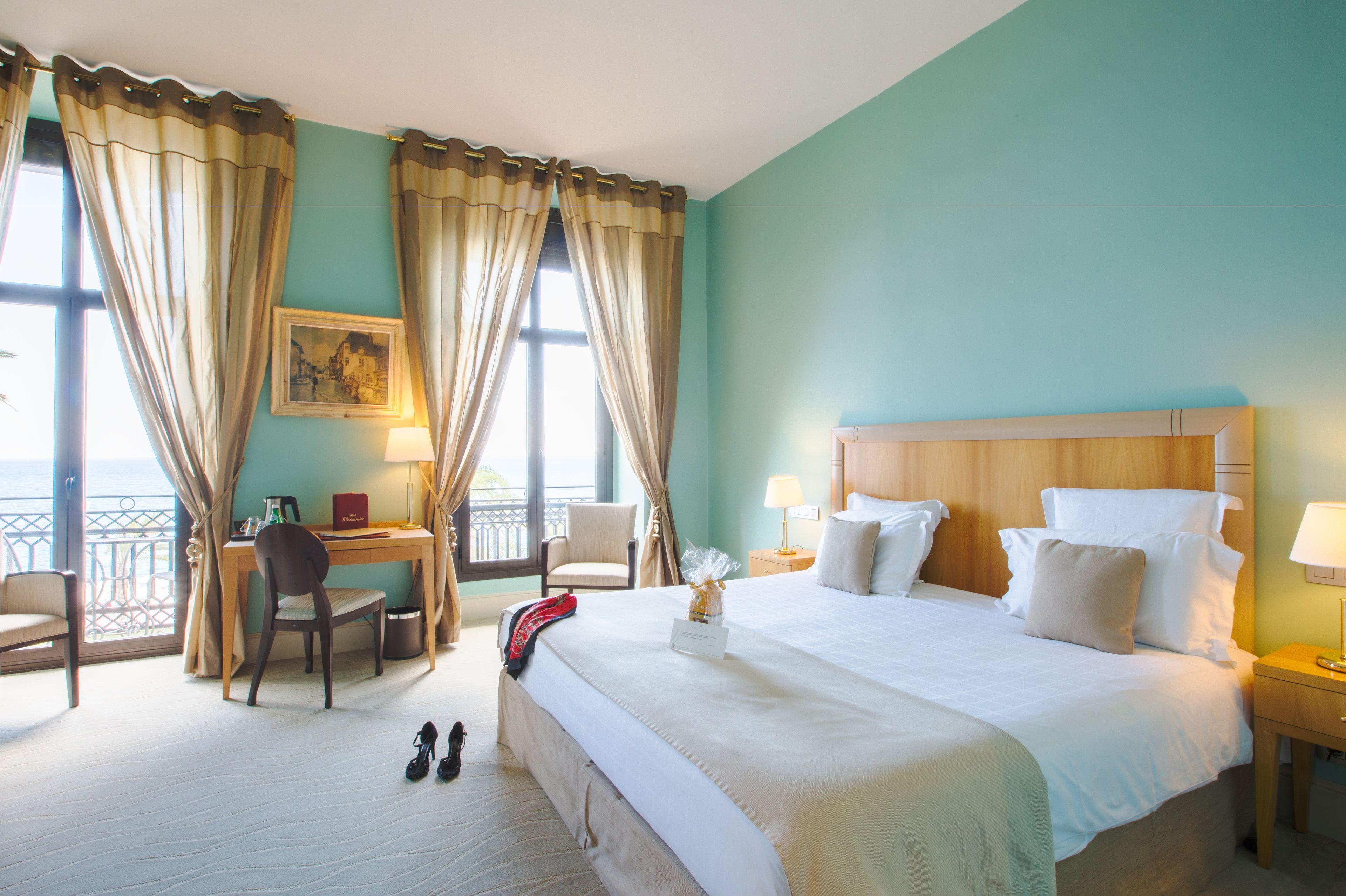 Westminster & 4* Nice