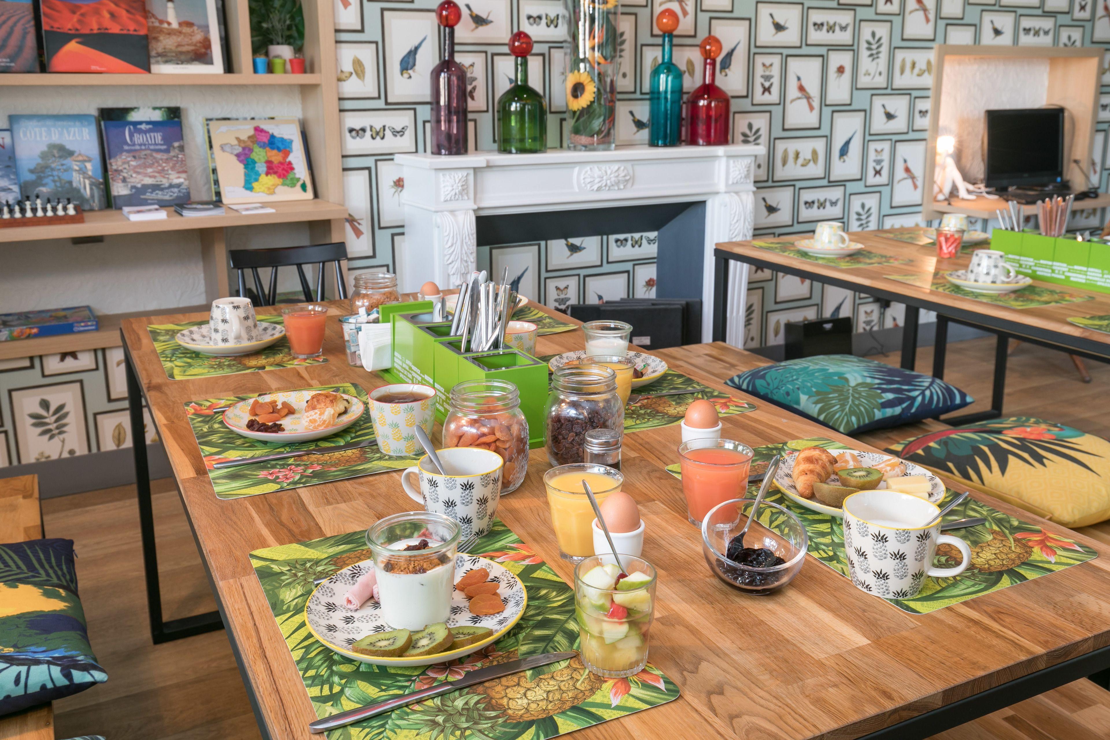 Hotel Bougainville By Happyculture 4*