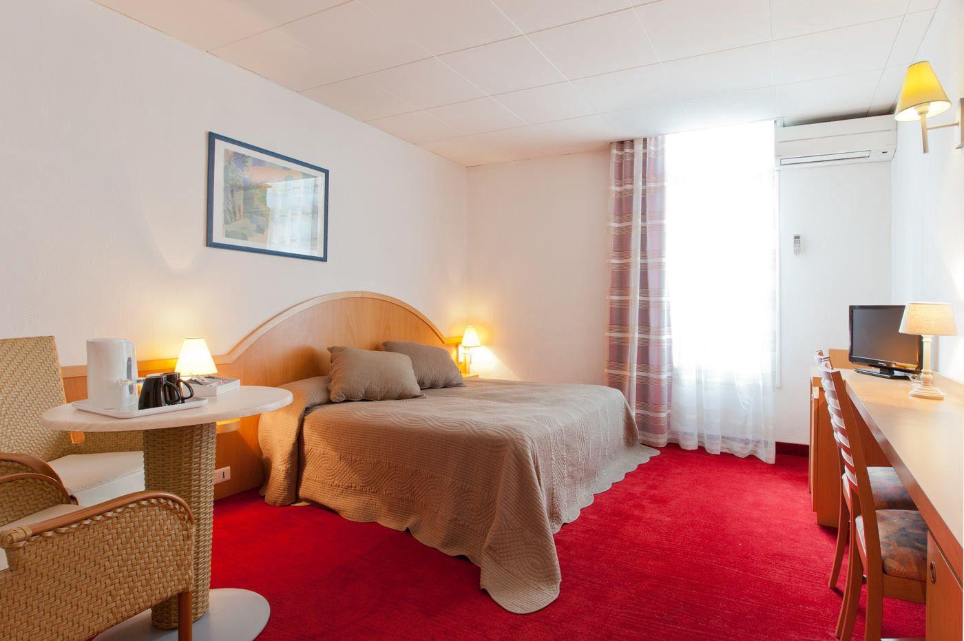 Hotel Restaurant Oasis 3*