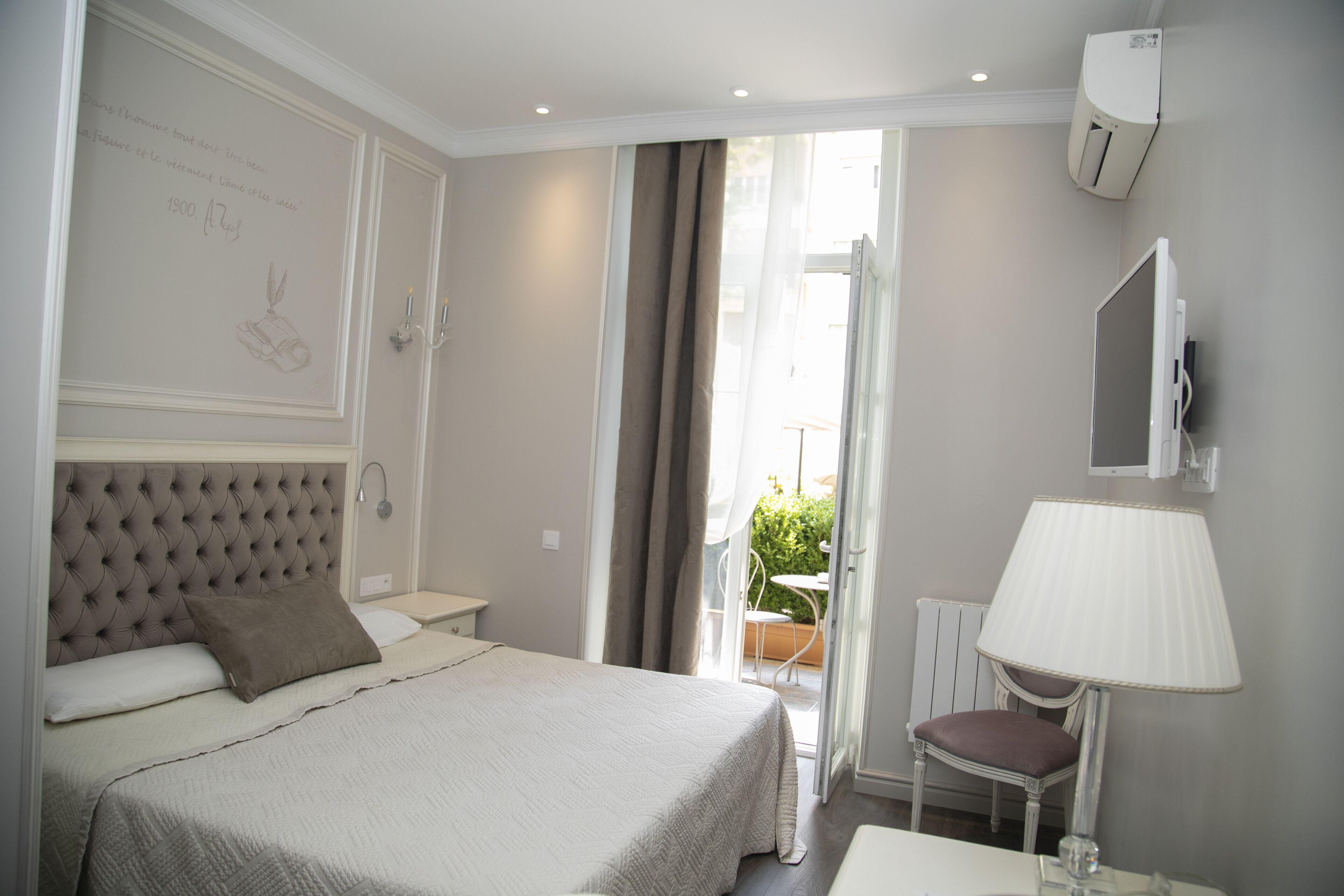 Hotel Restaurant Oasis 3*