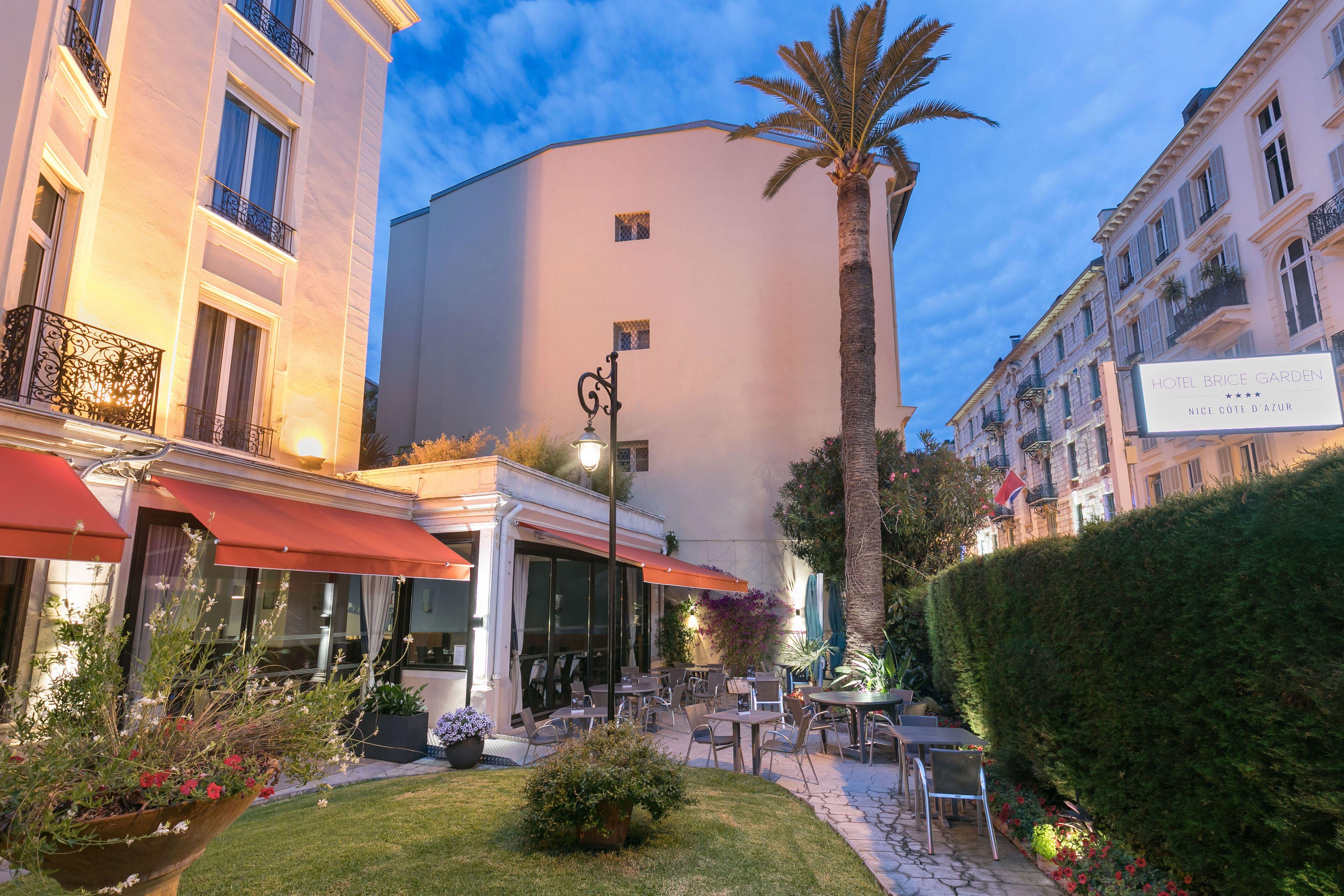 Western Brice Garden Hotel