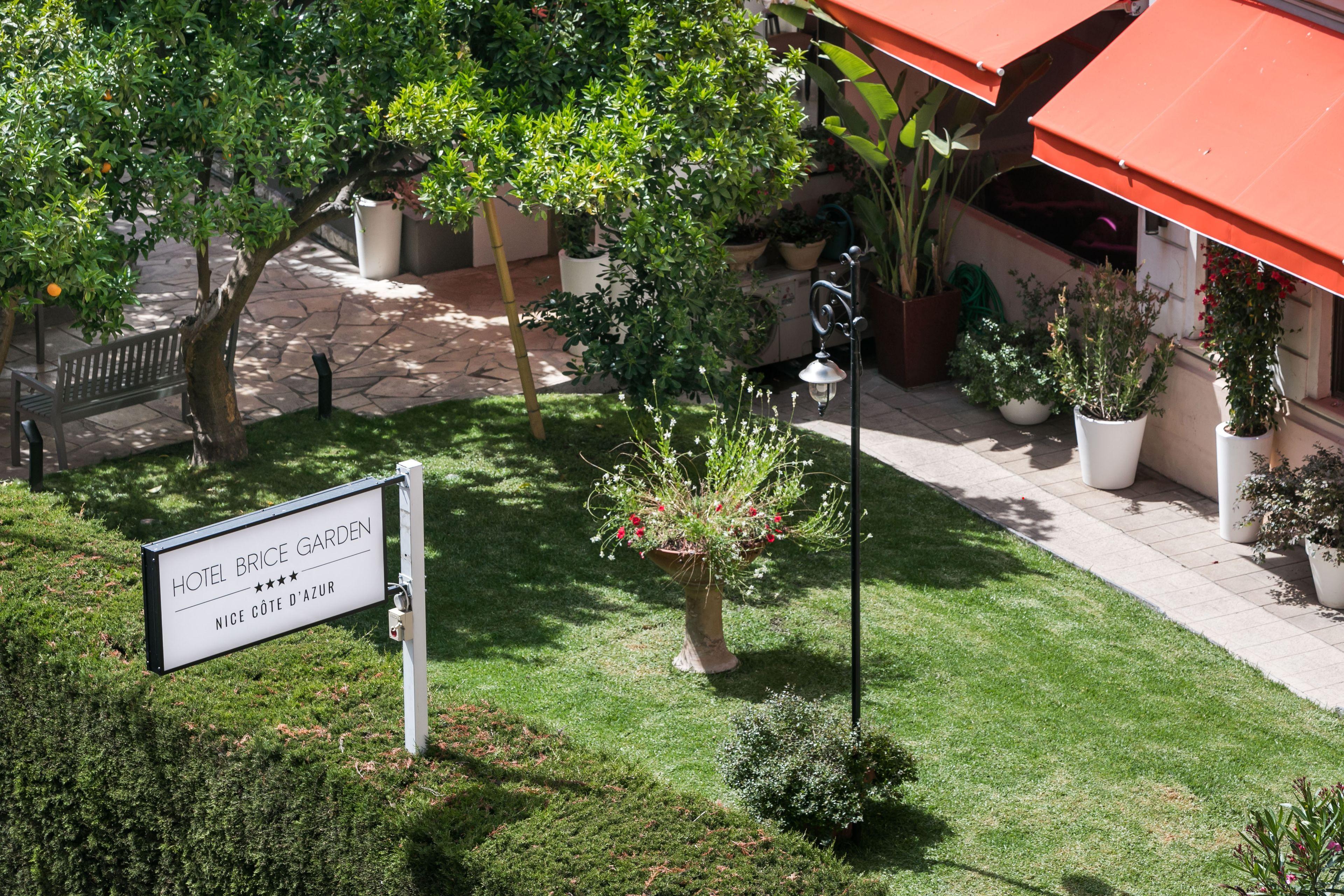Western Brice Garden Hotel
