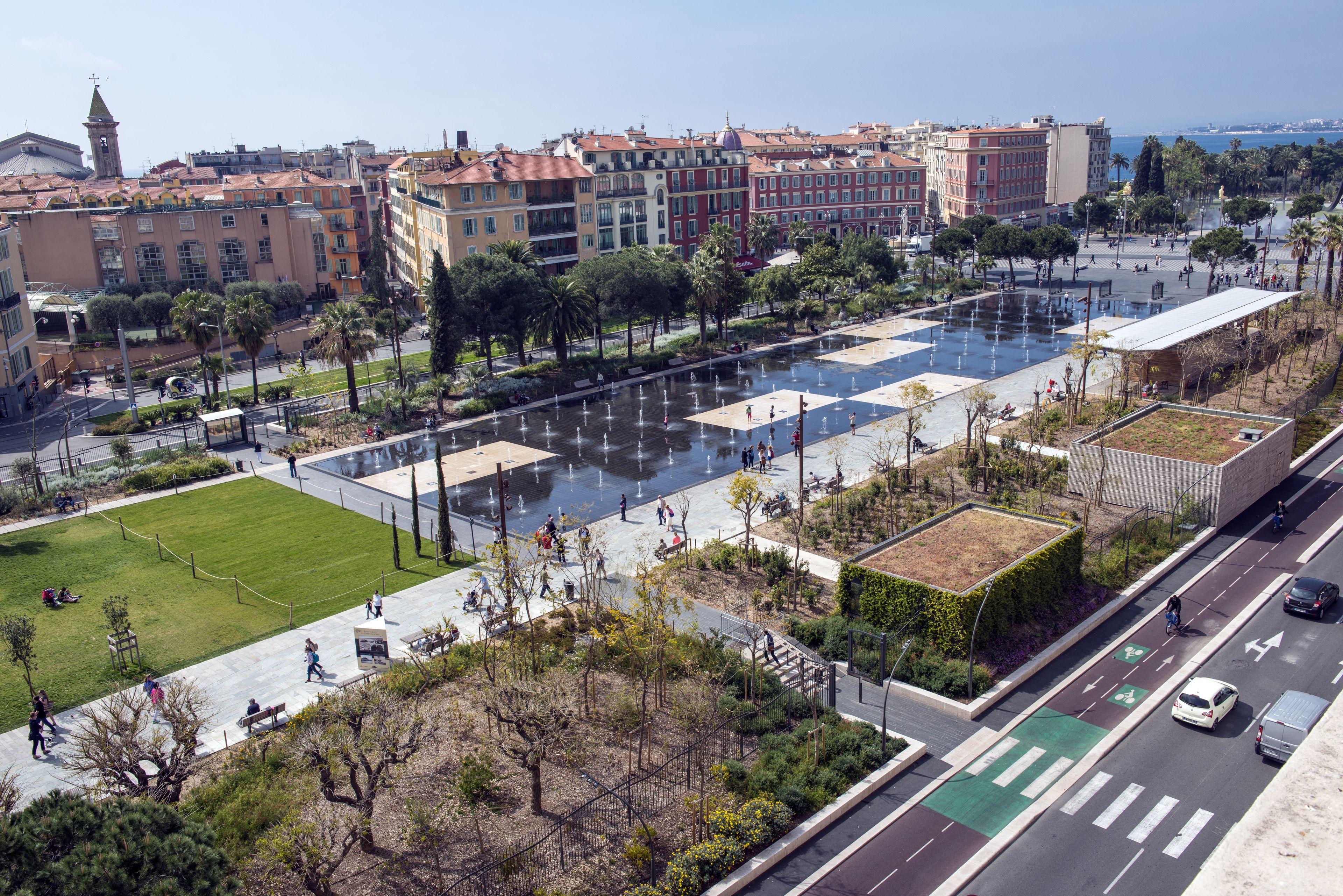 Aston La Scala Hotel