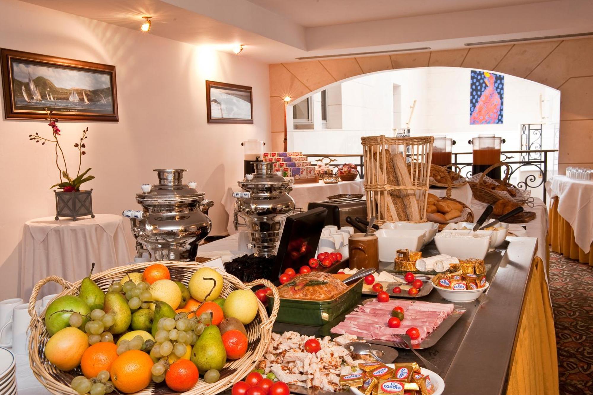 Aston La Scala Hotel