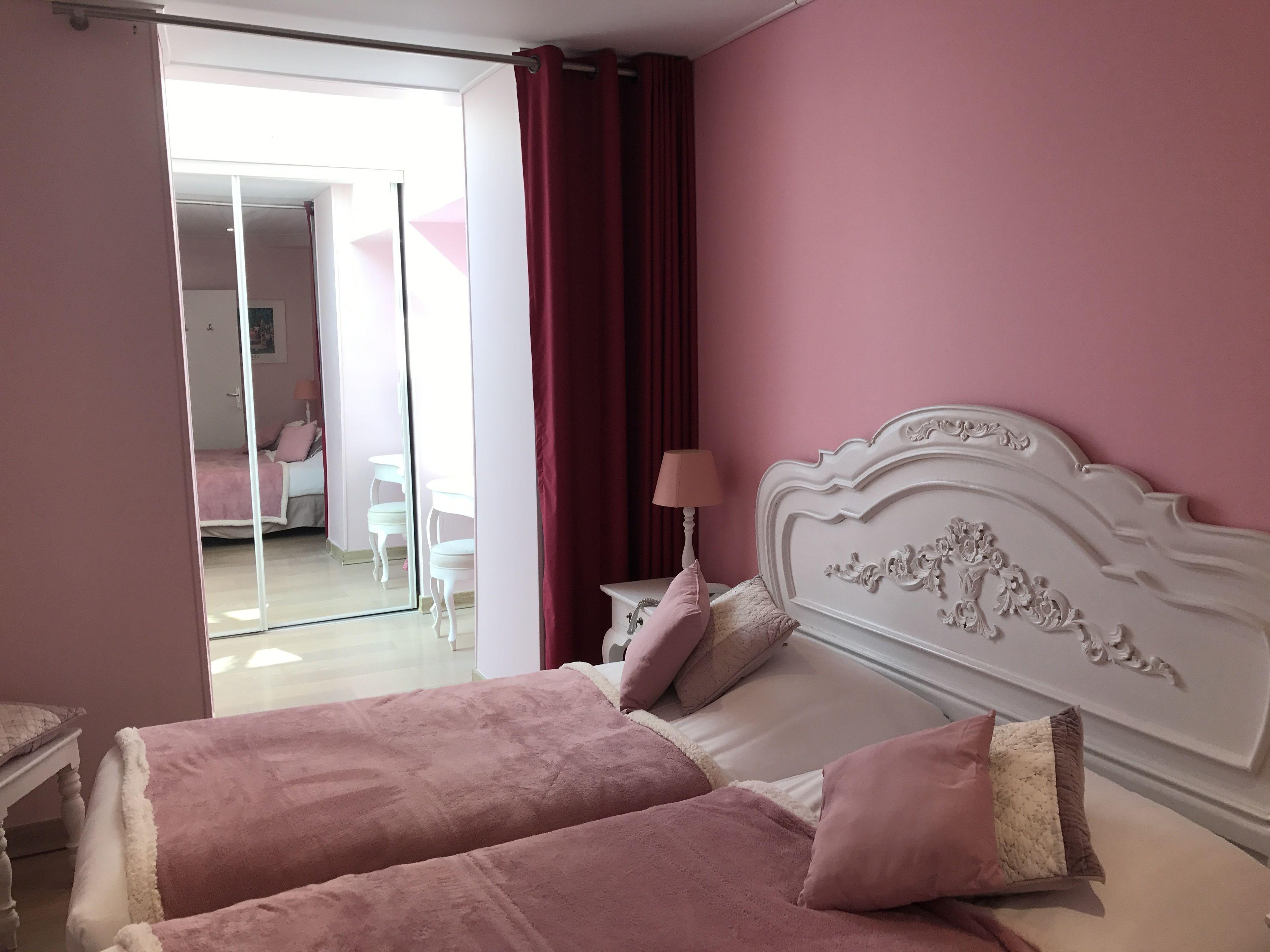 De La Fontaine 3*