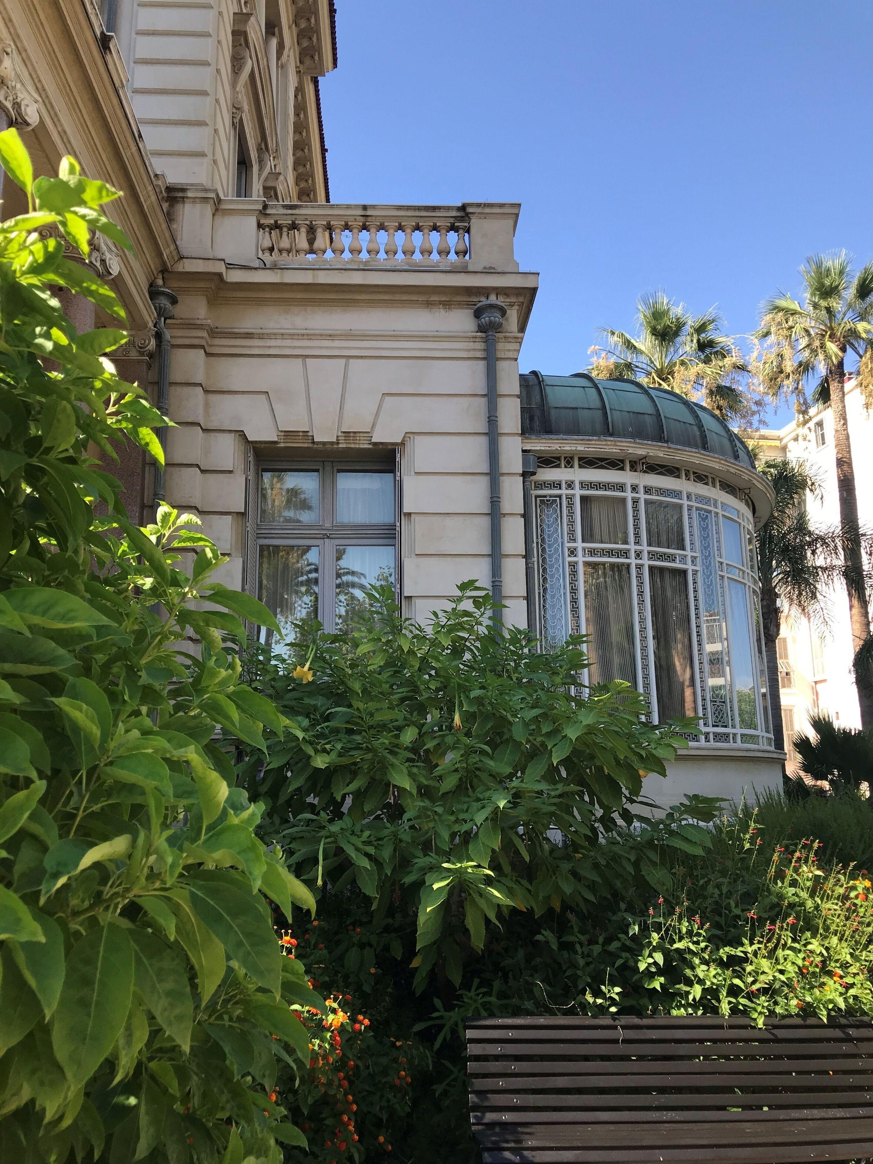 De La Fontaine Nice