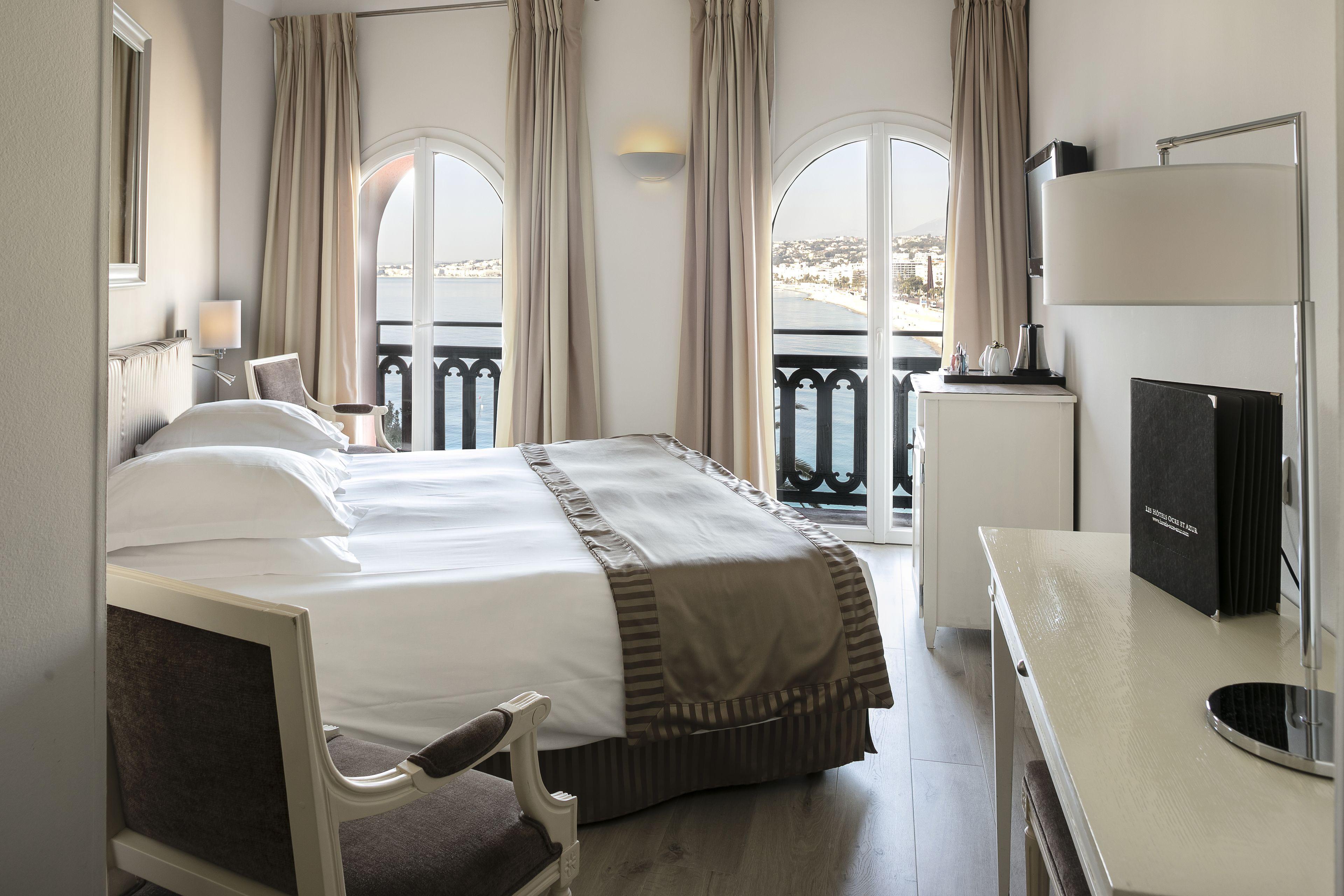 Suisse Hotel