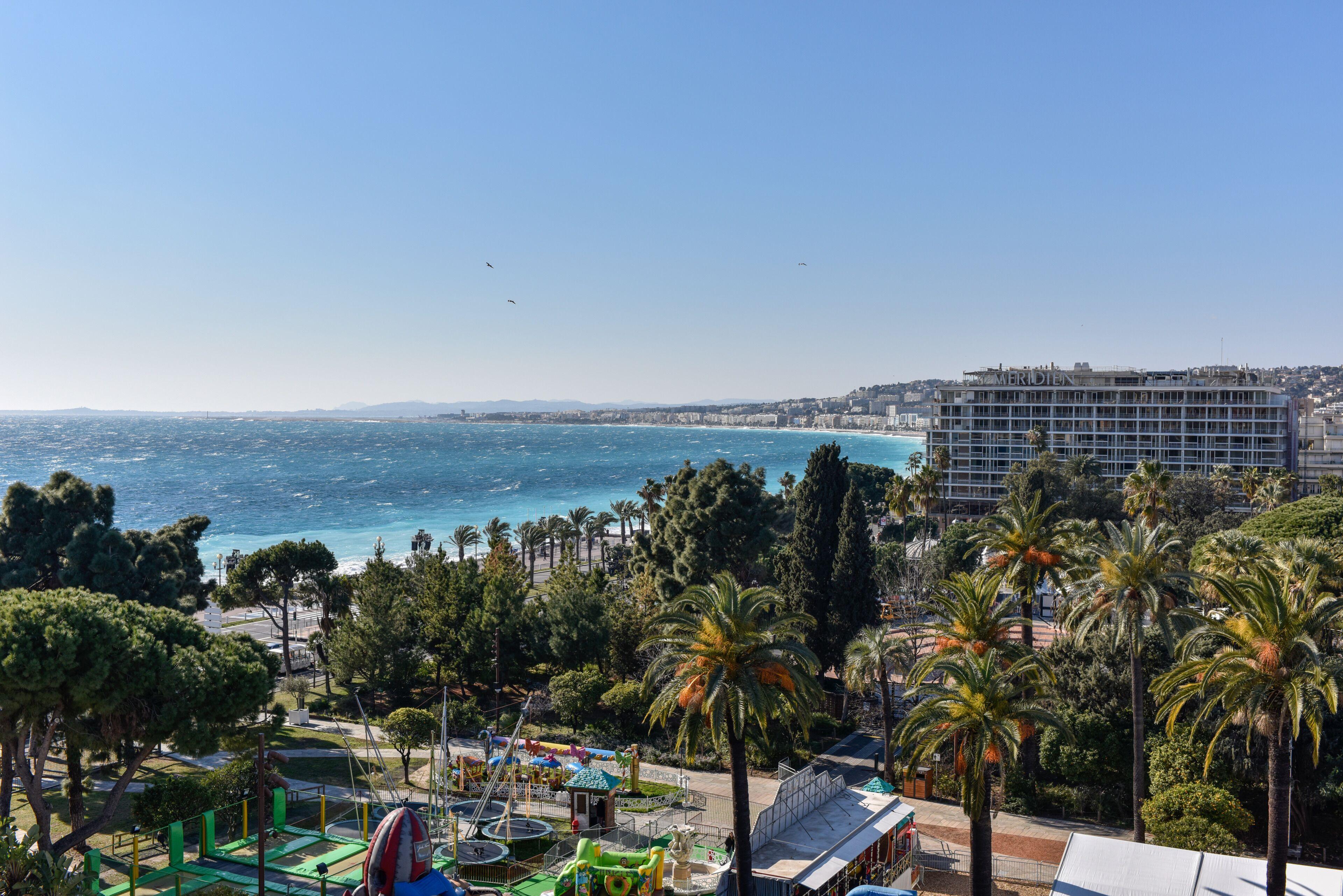 1er Hotel 4*