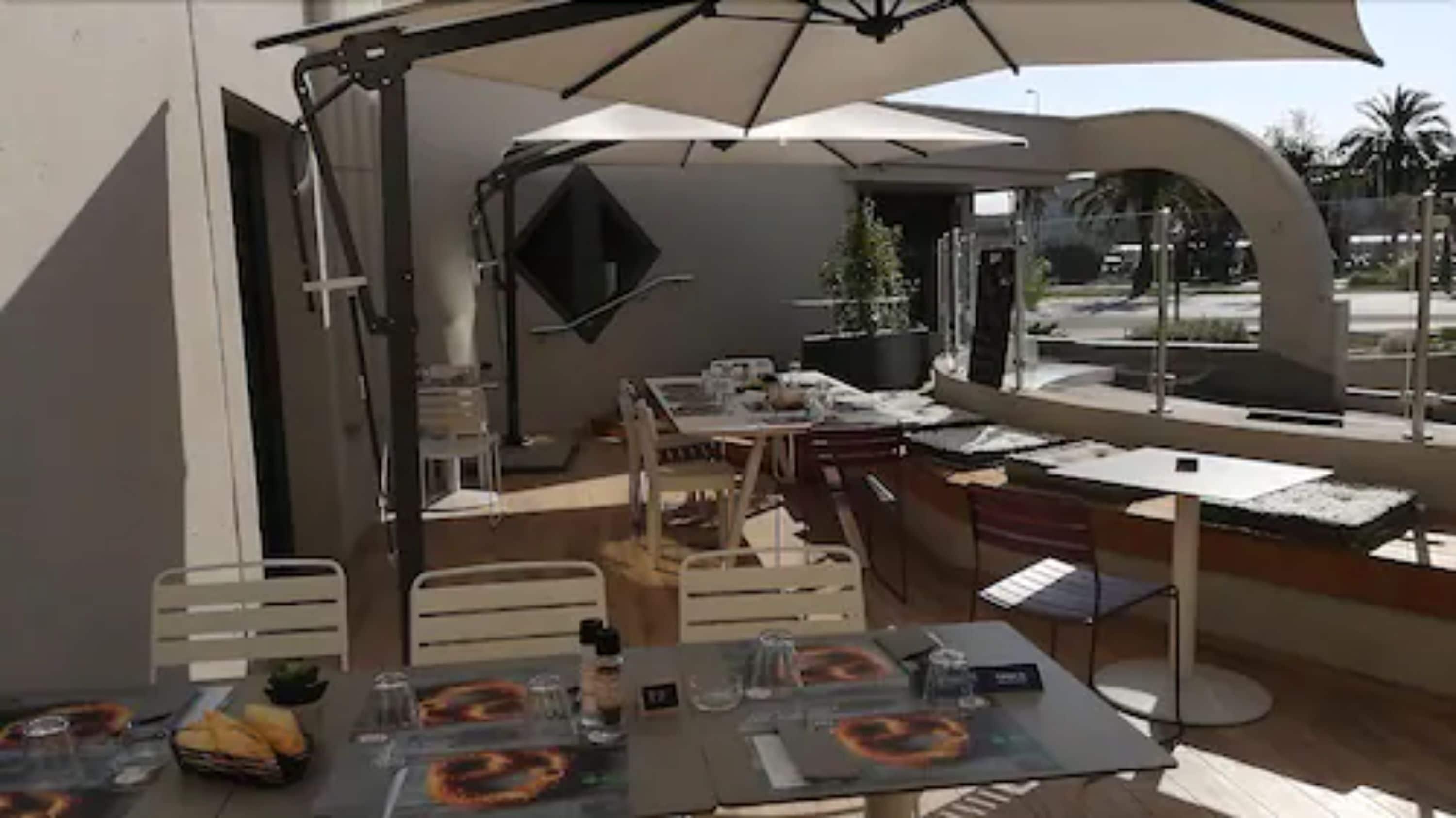 Campanile Prime - Airport 3* Nice