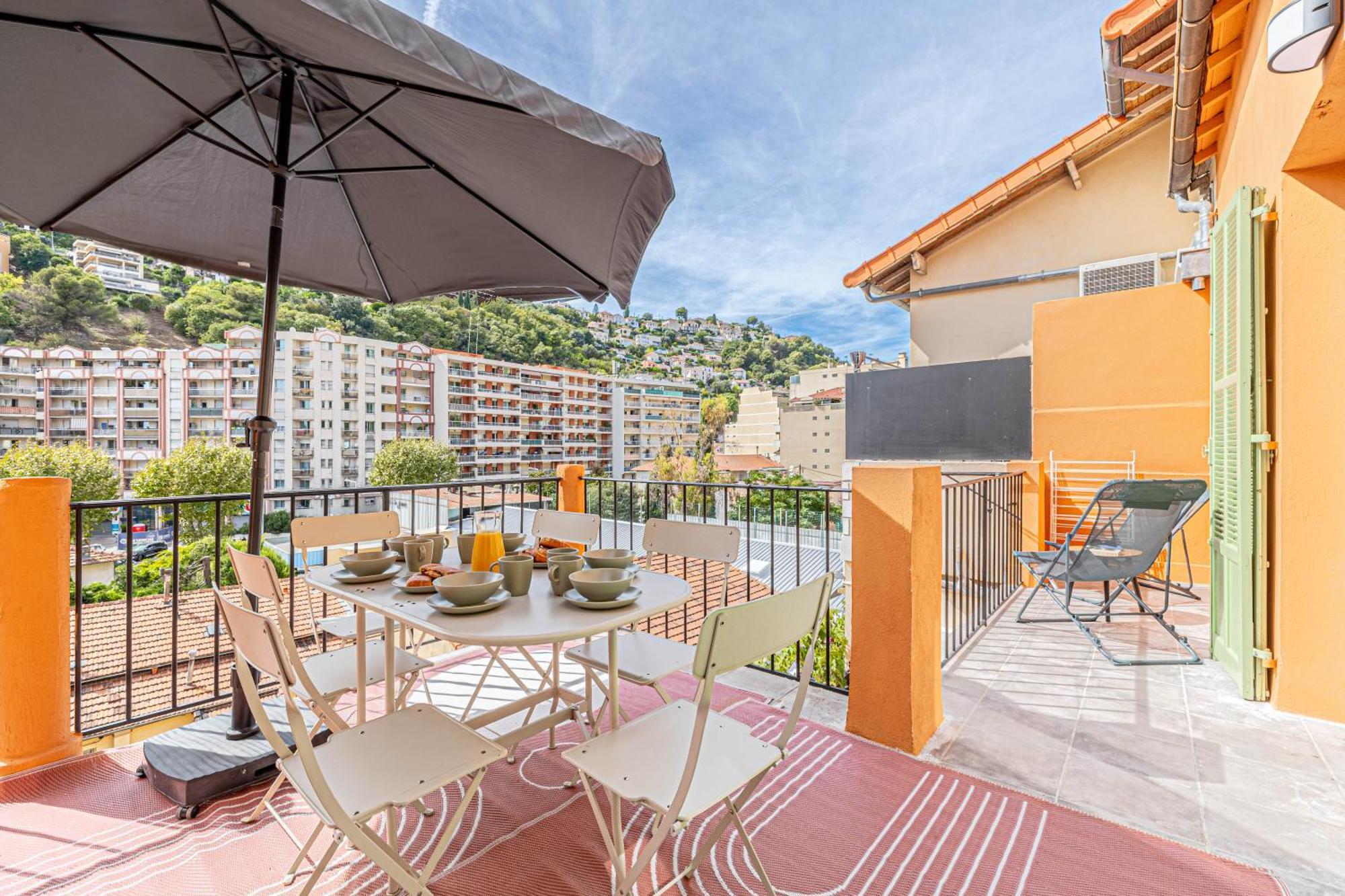 Maison 6-7p, Terrasses, Proche Plages, Centre * Nice