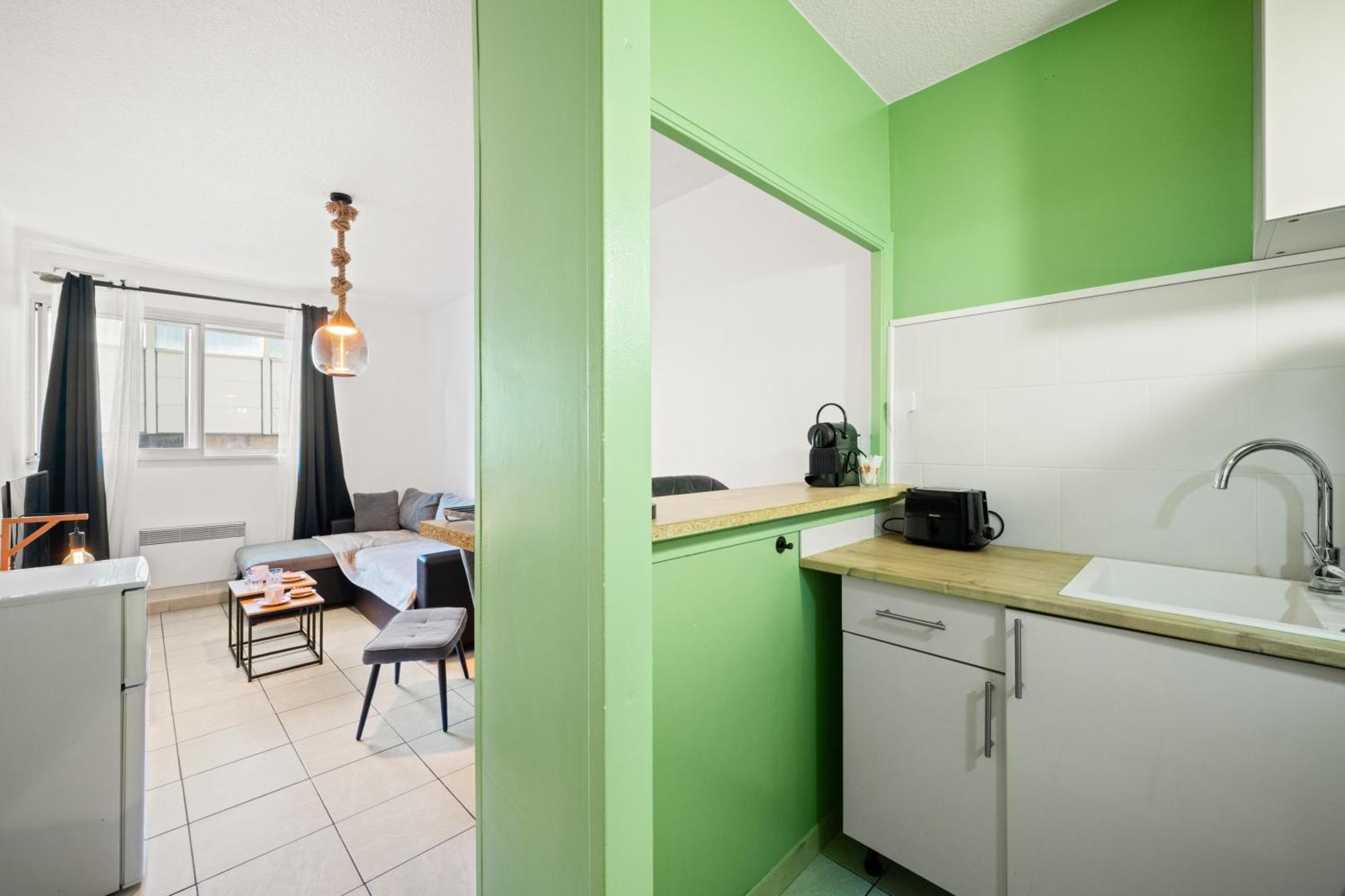 , Proche Et Aeroport Apartment Nice
