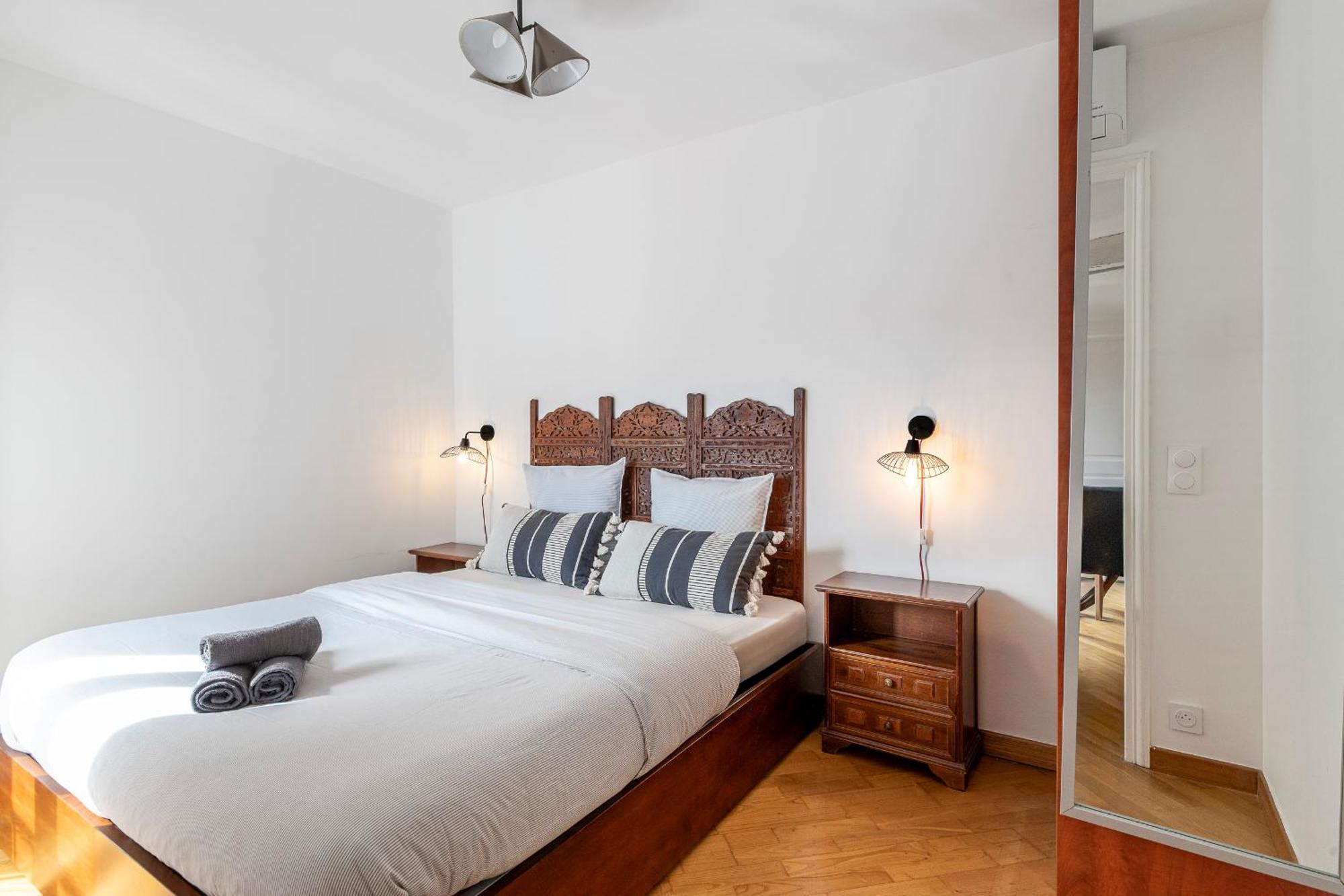 Charming Peaceful Haven In The Golden Square, Air-conditioned *