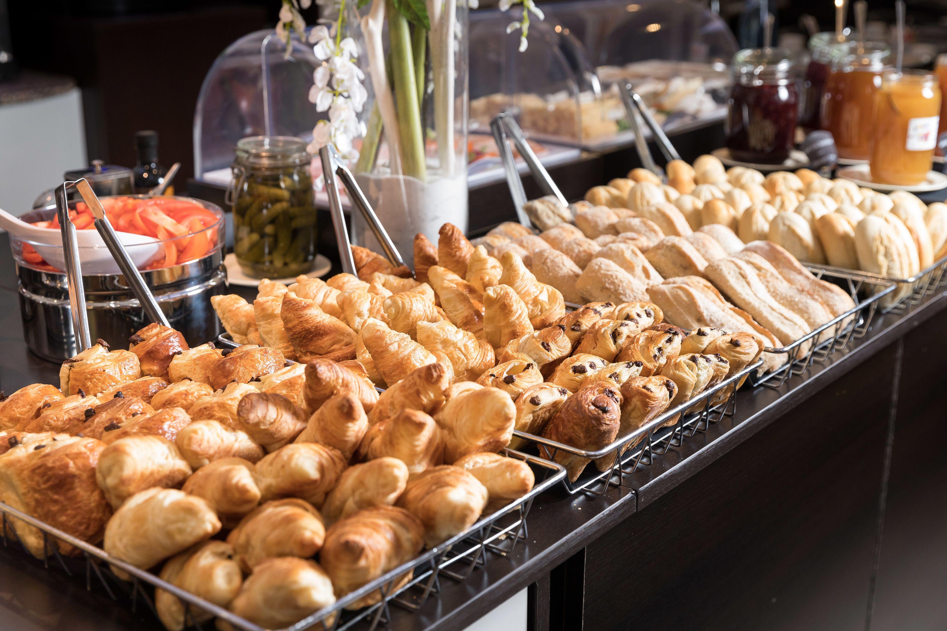 Western Massena Hotel 4*