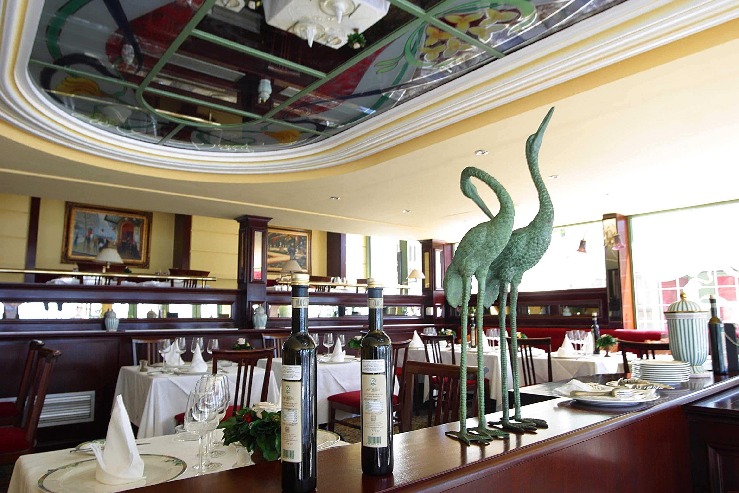 West End Promenade 4* Nice