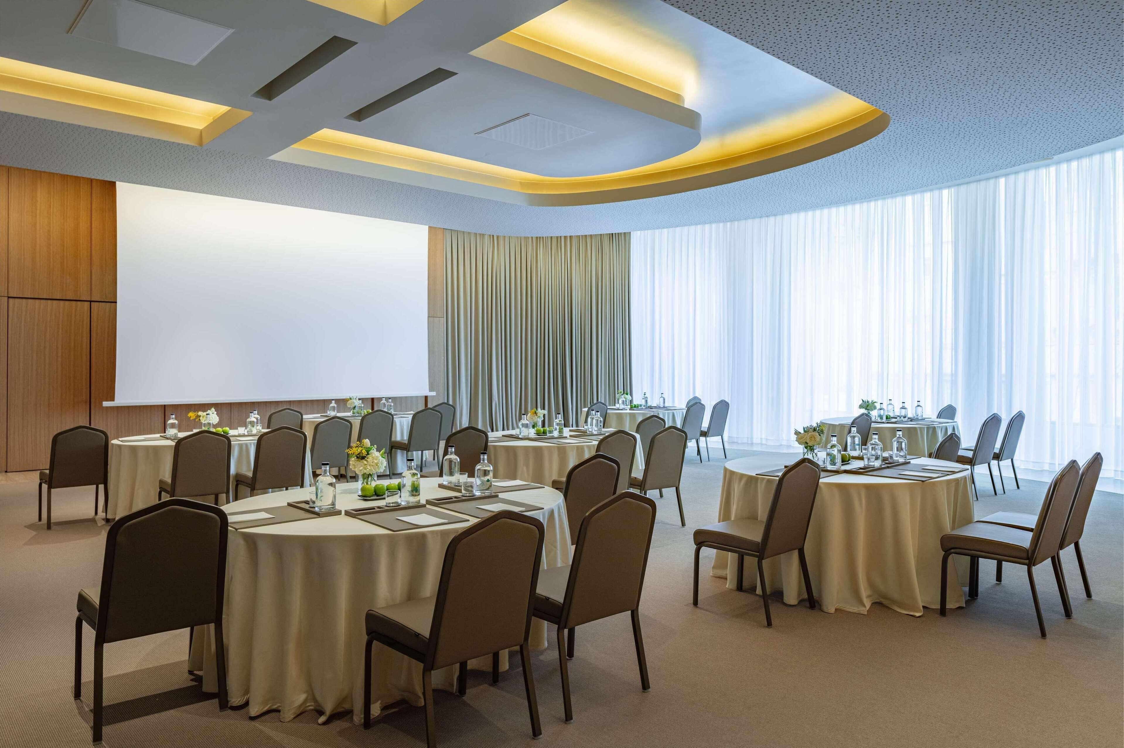 Anantara Plaza - A Leading Of The World 5*