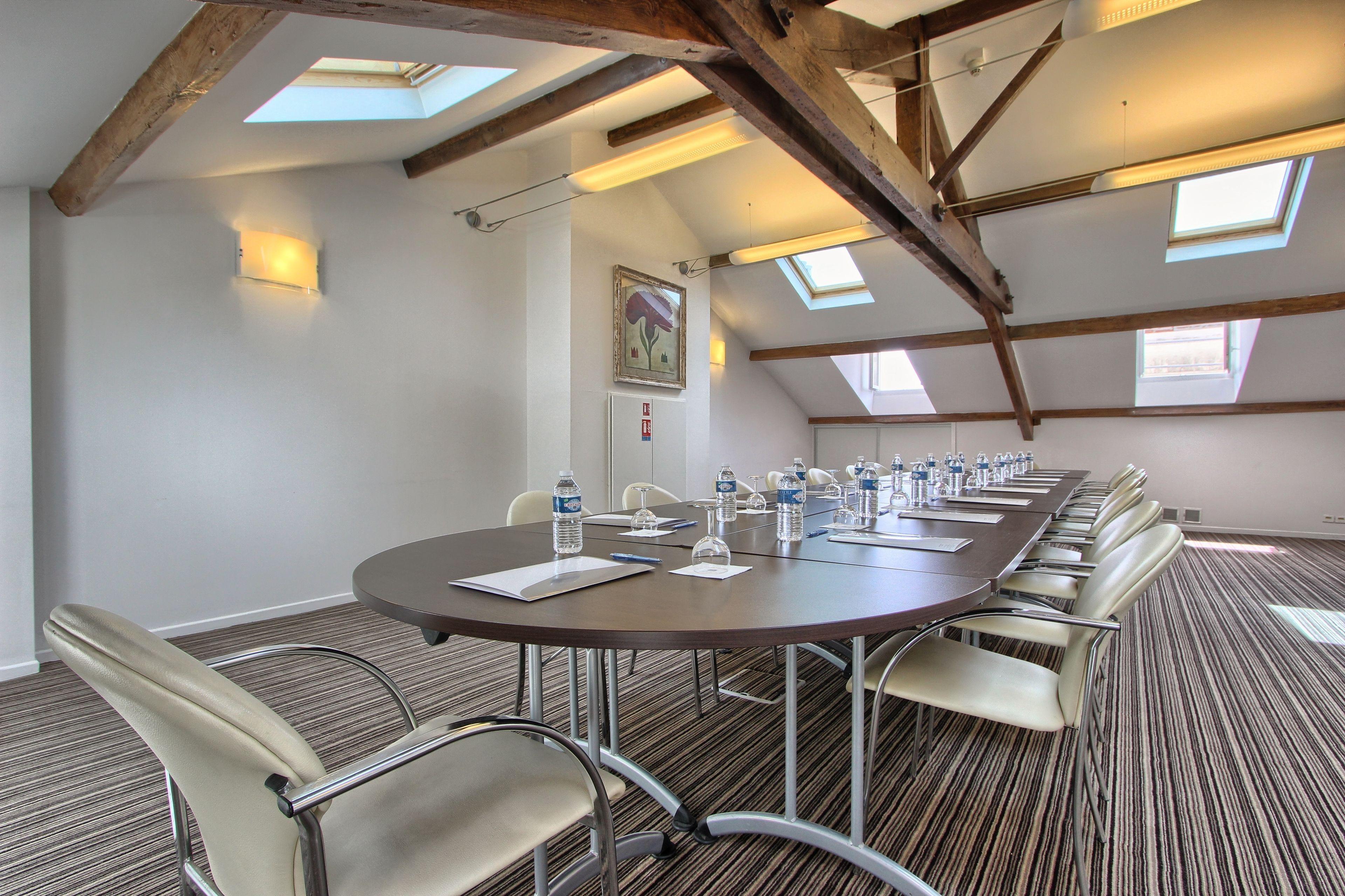 Western Lakmi Hotel 3*