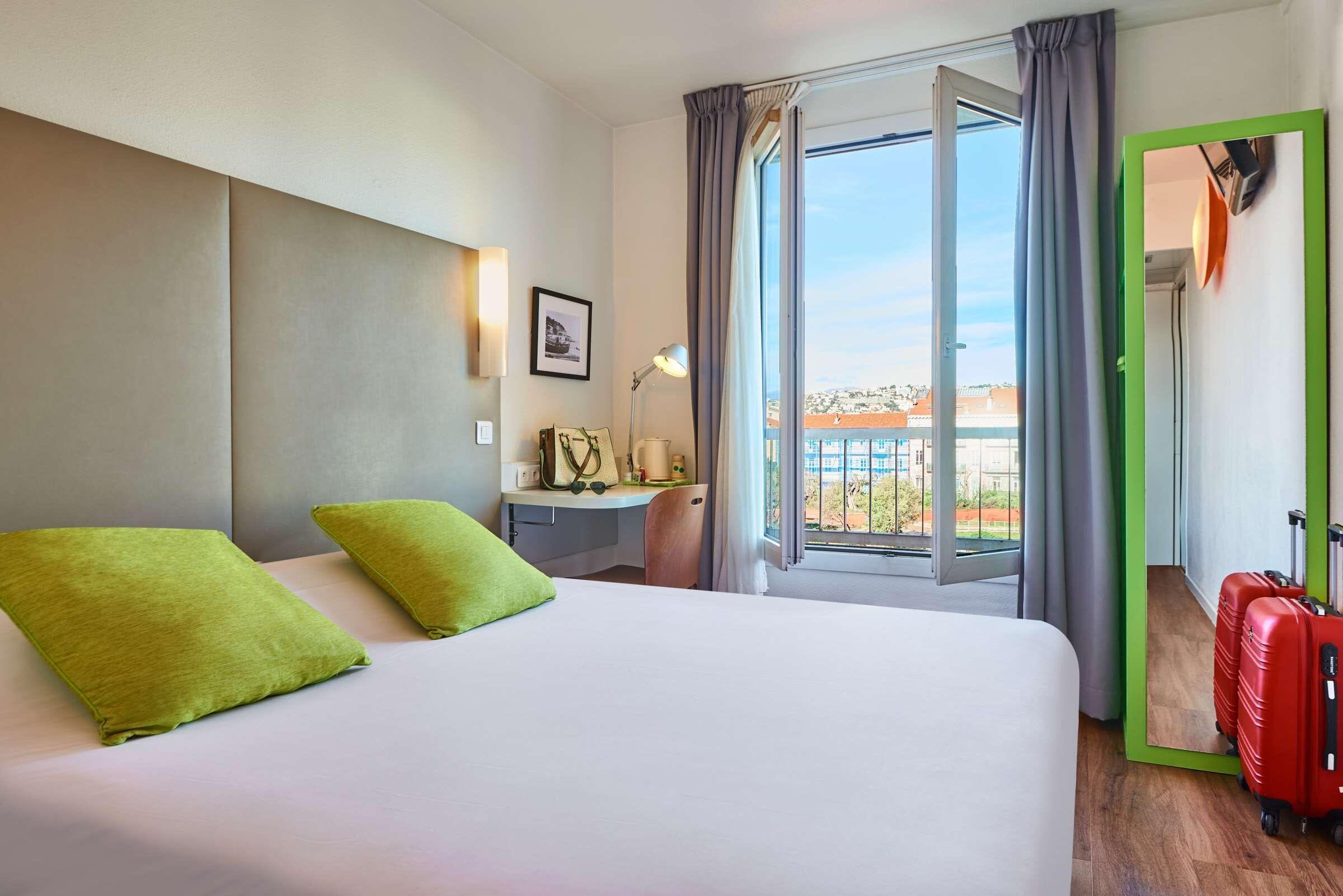 Hotel Campanile Centre Acropolis Nice