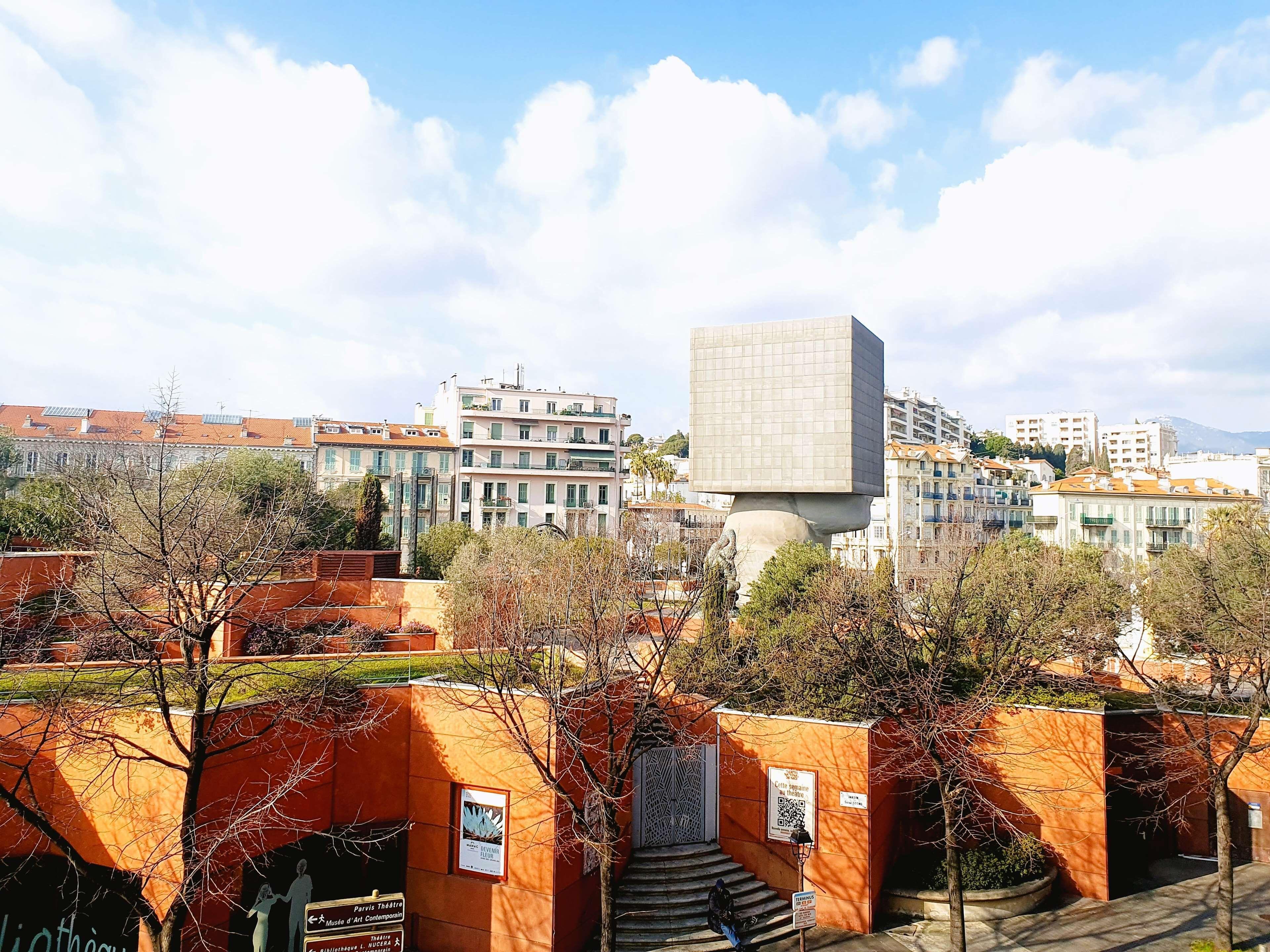 Campanile Centre Acropolis Hotel