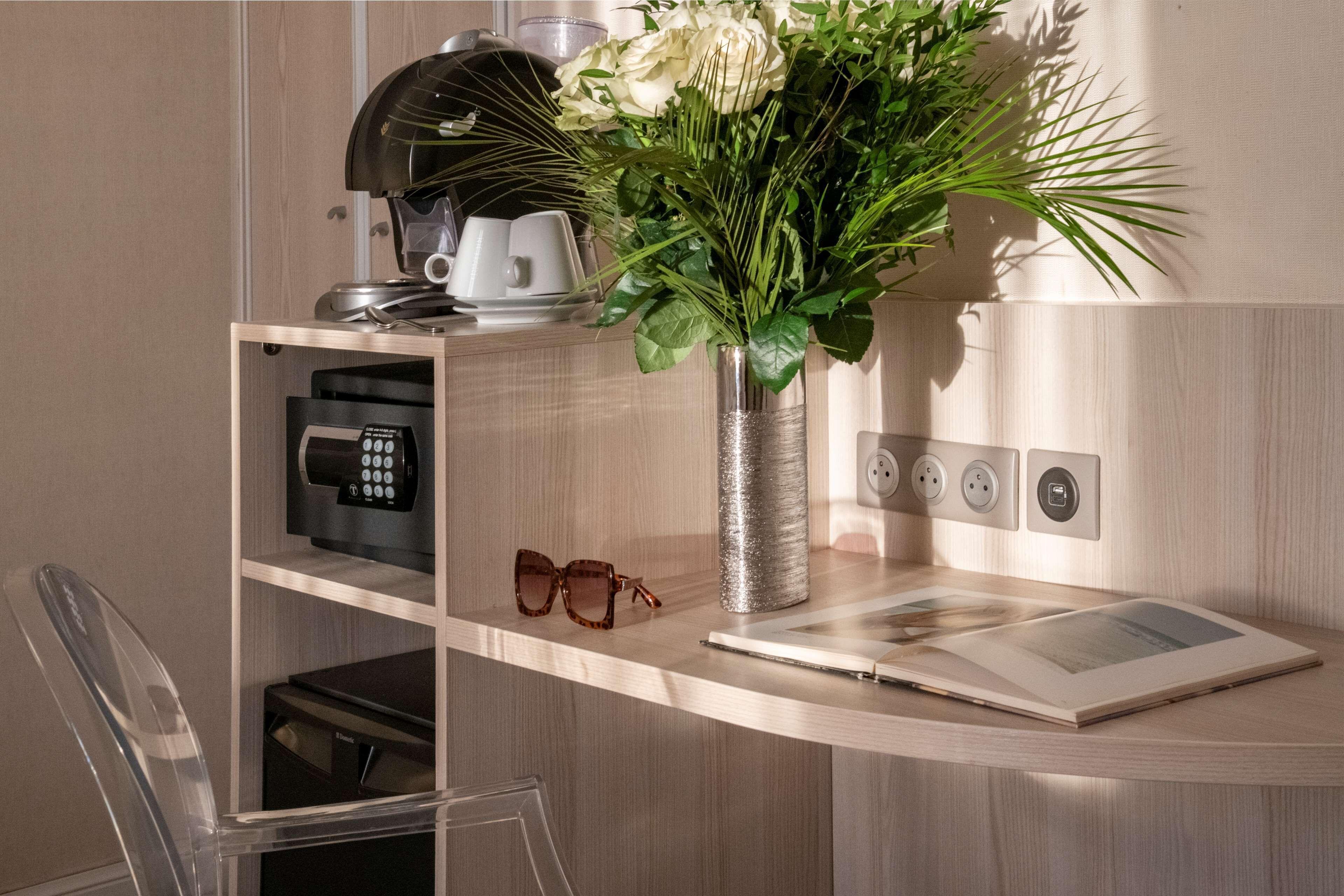 Western Alba Hotel 4*