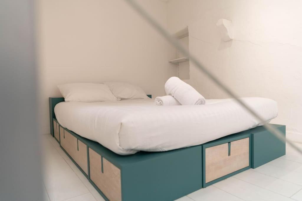 Bc Spacieux Et Atypique 2p, Vieille-ville Apartment