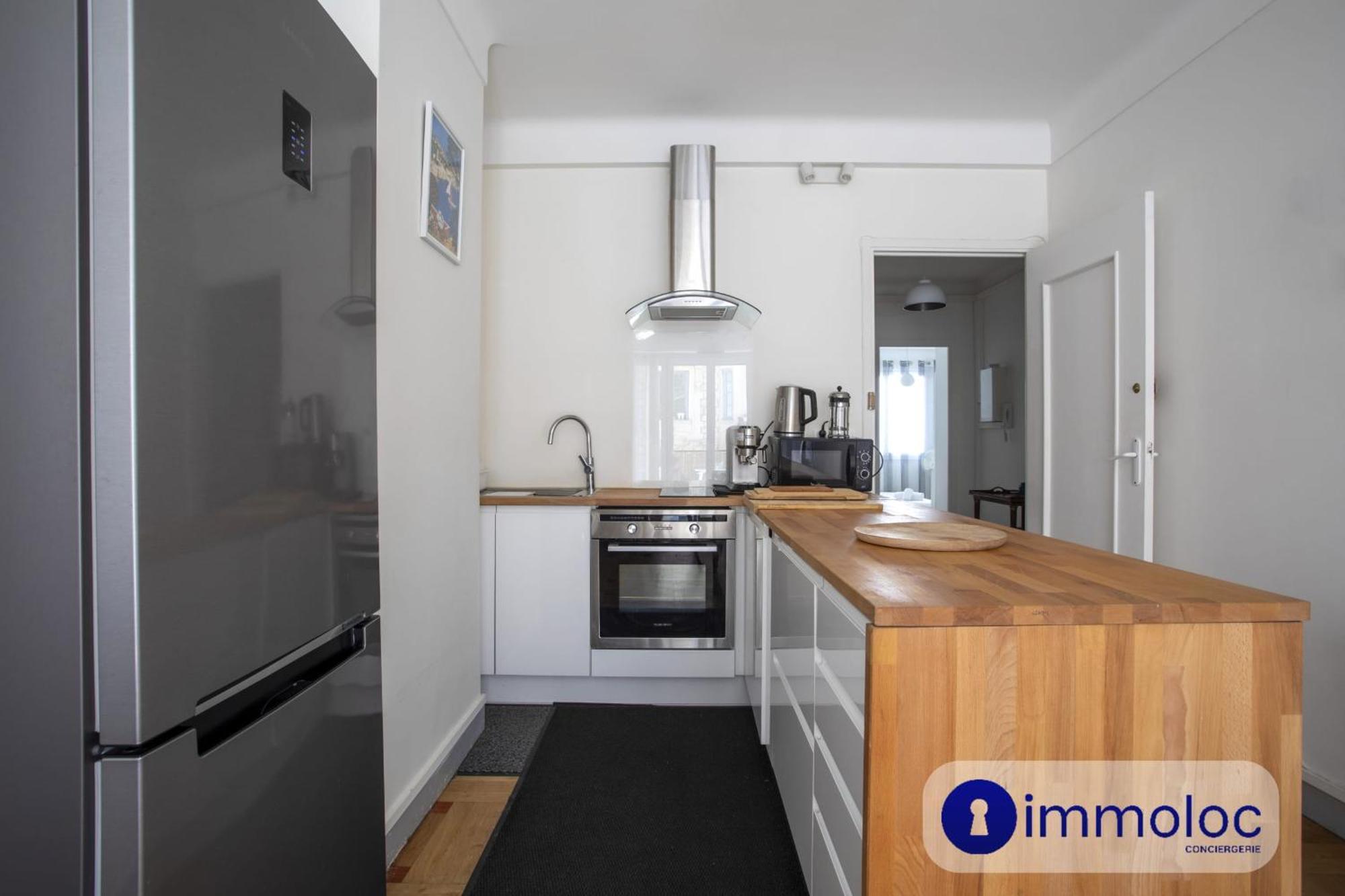 Neighborhood Liberation * Nice