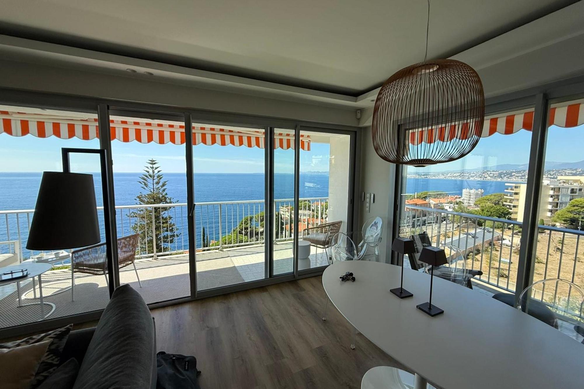 Superb With Exceptional Sea View Apartment