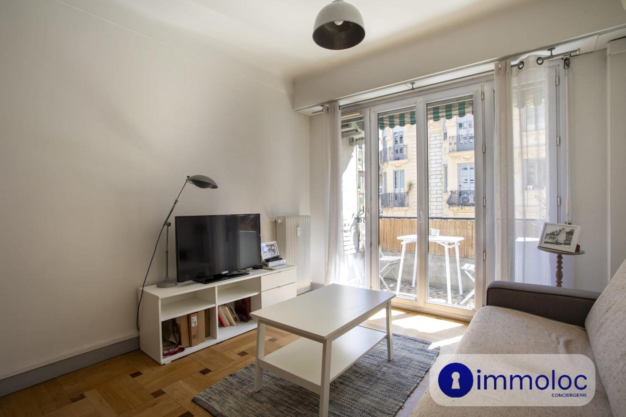 Apartment Neighborhood Liberation *