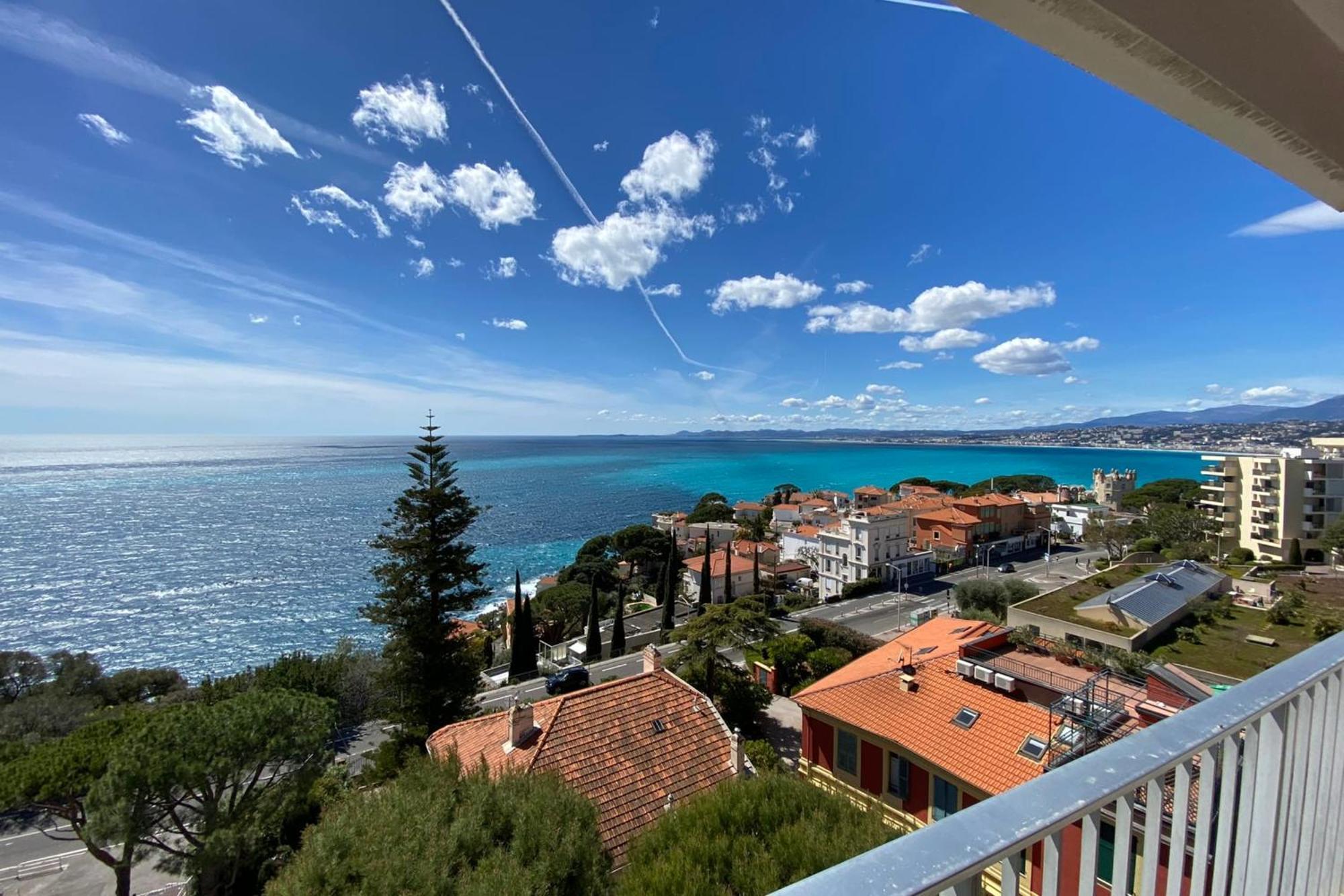 Superb With Exceptional Sea View Apartment Nice