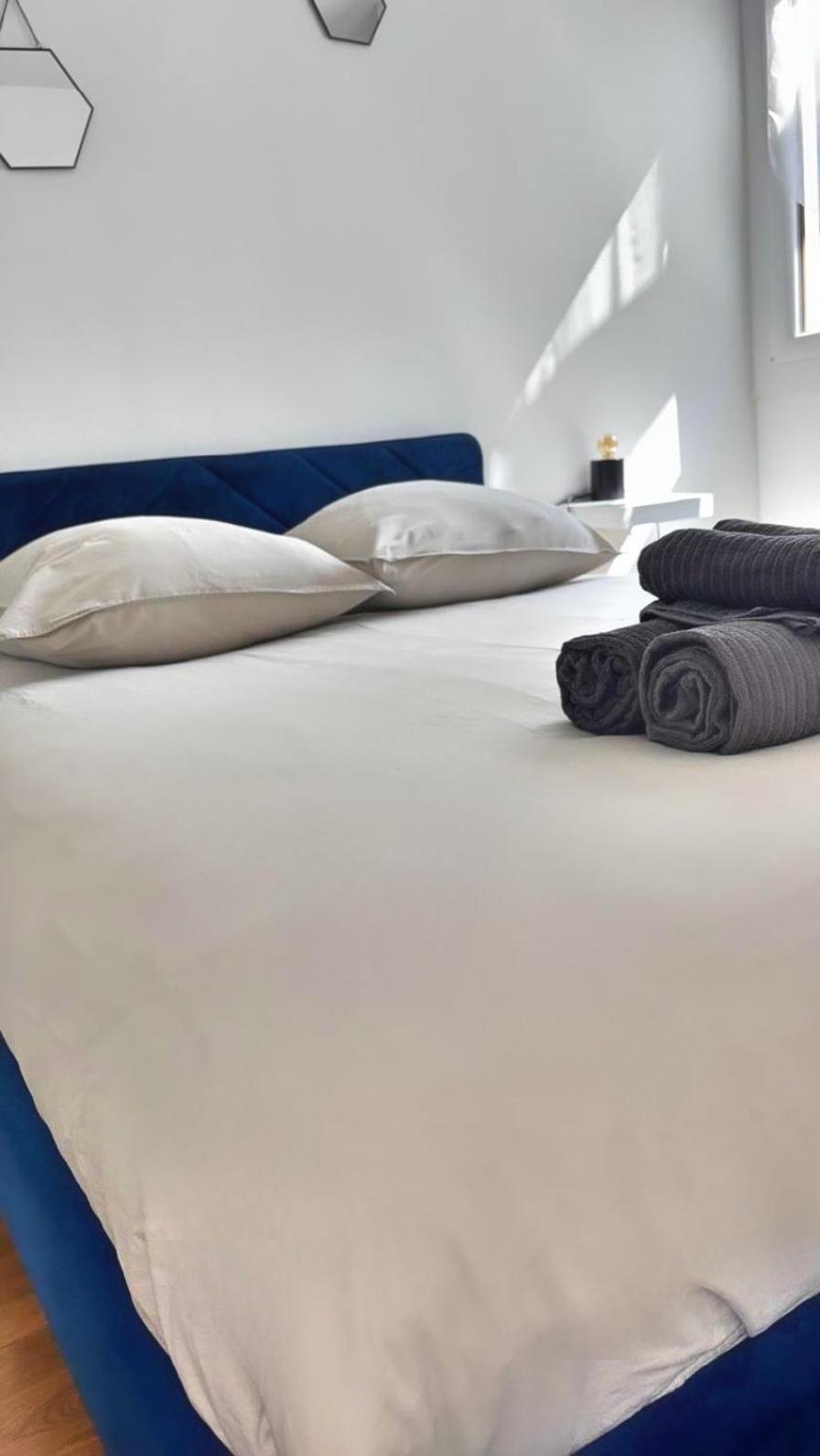Apartment Confortable Avec Balcon - Proche Gare Riquier Sncf Nice