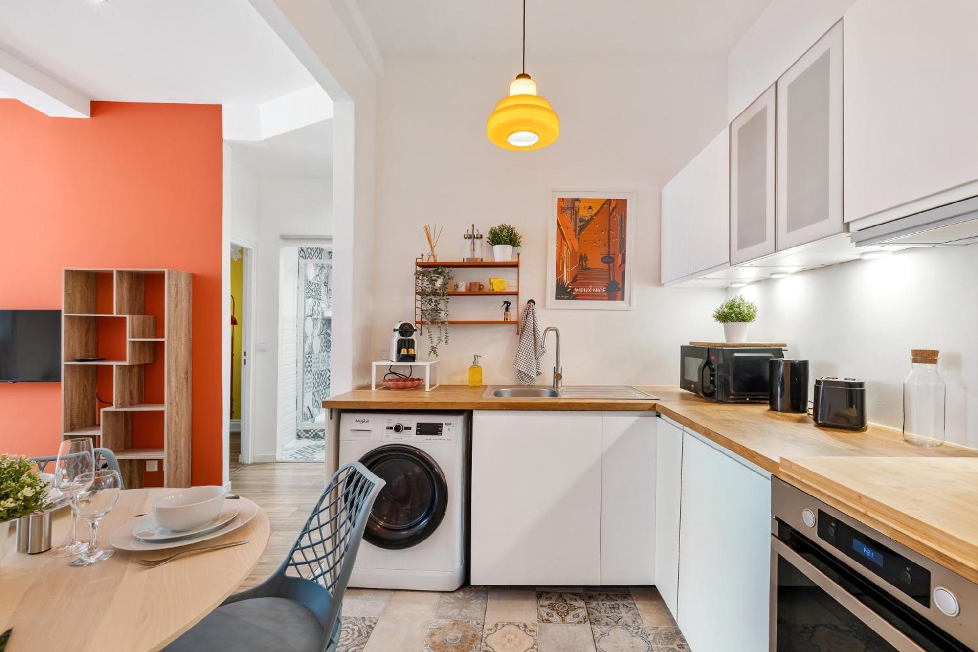 Renting - Collet - Cocoon Design Old Massena Saleya Apartment