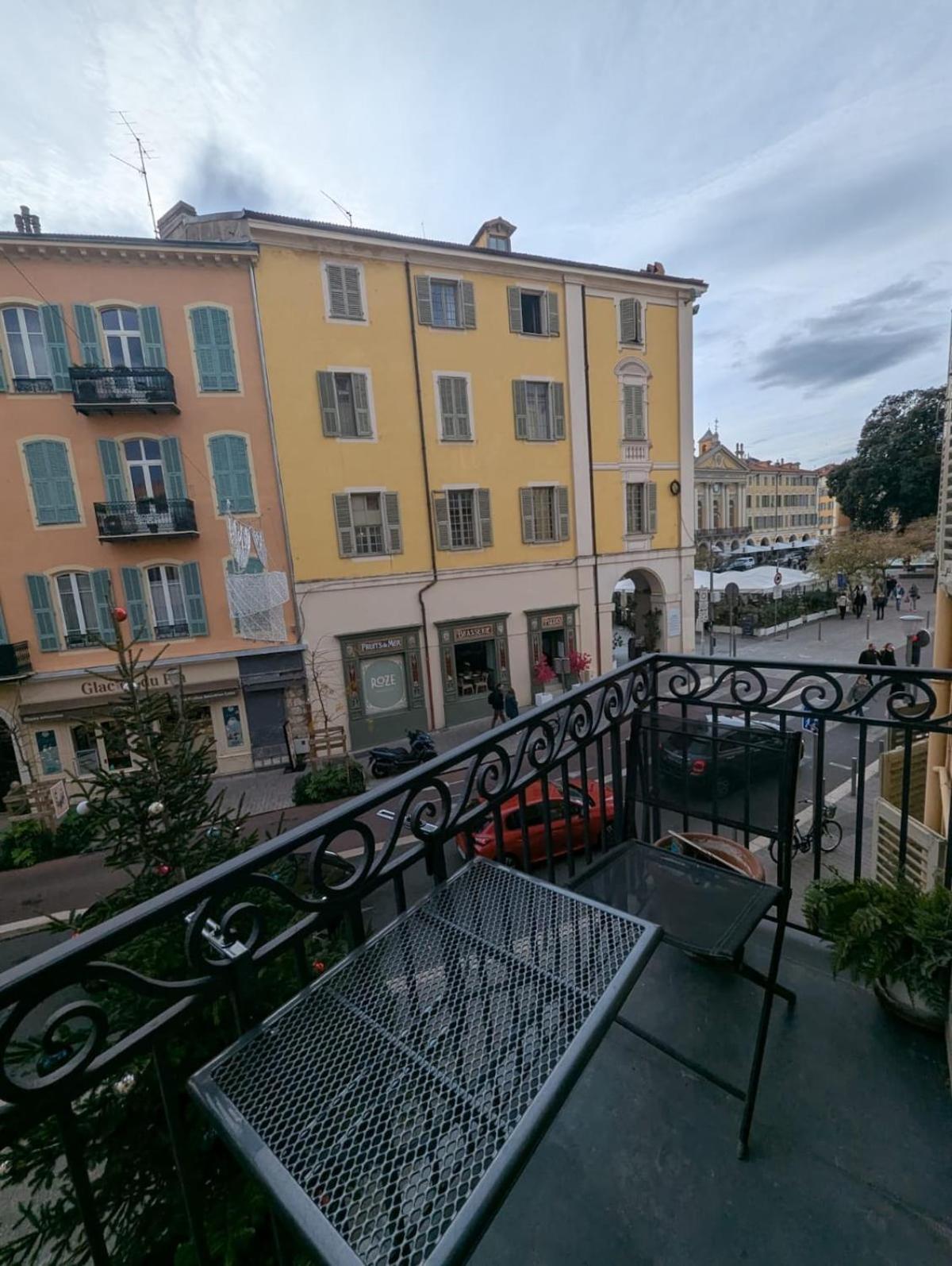 Beautiful Luxurious Apartment *