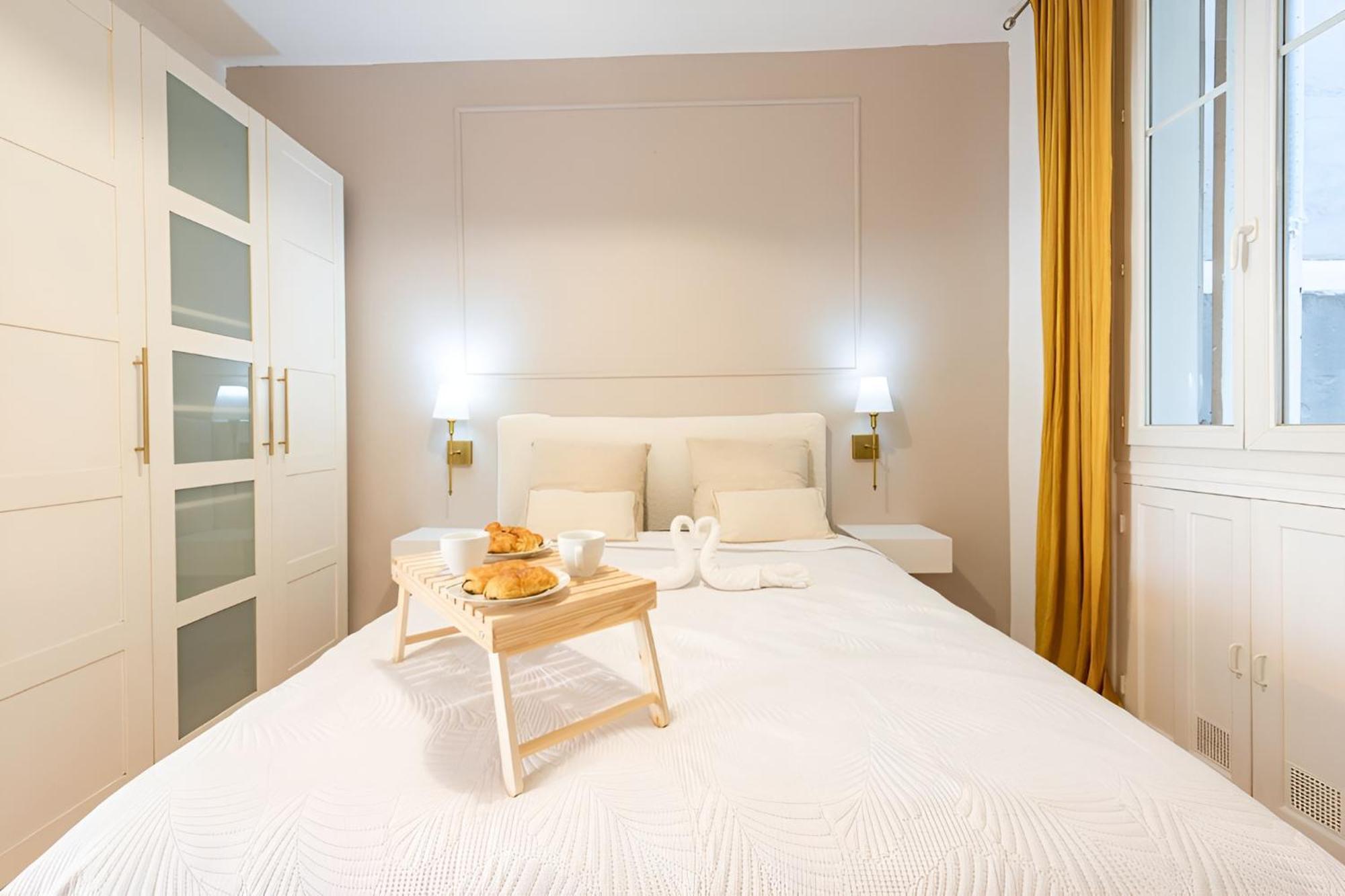 Azur Elegance Air Conditioning 8 Min Sleeps 6