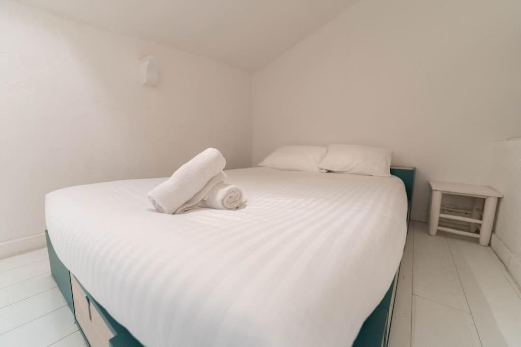 Bc Spacieux Et Atypique 2p, Vieille-ville